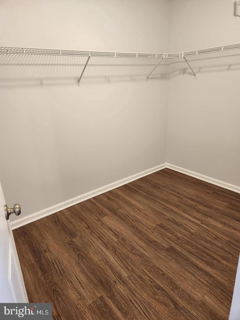 SENECA HARBOR - Residential Lease