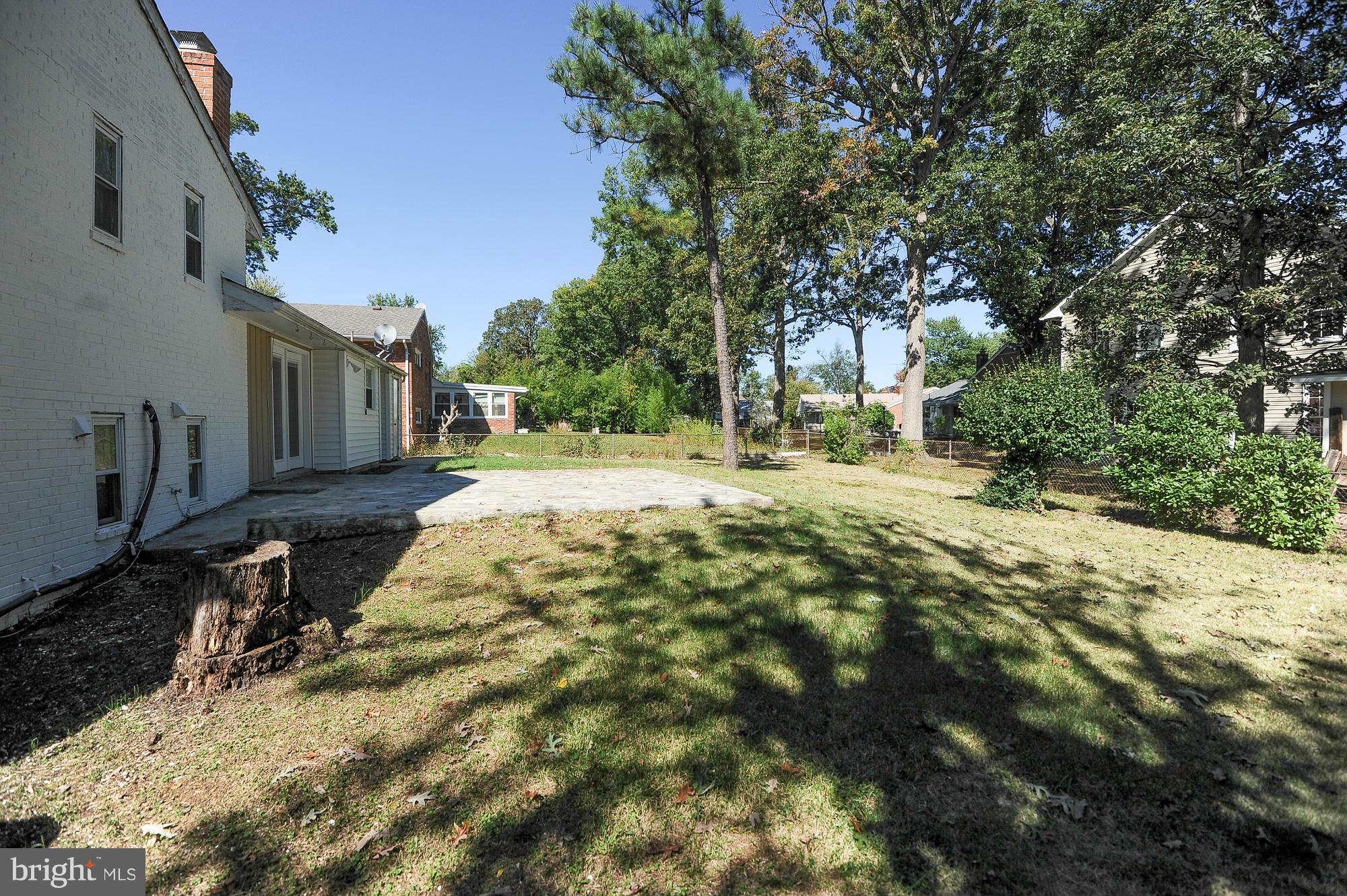 MONTICELLO FOREST - Residential Lease