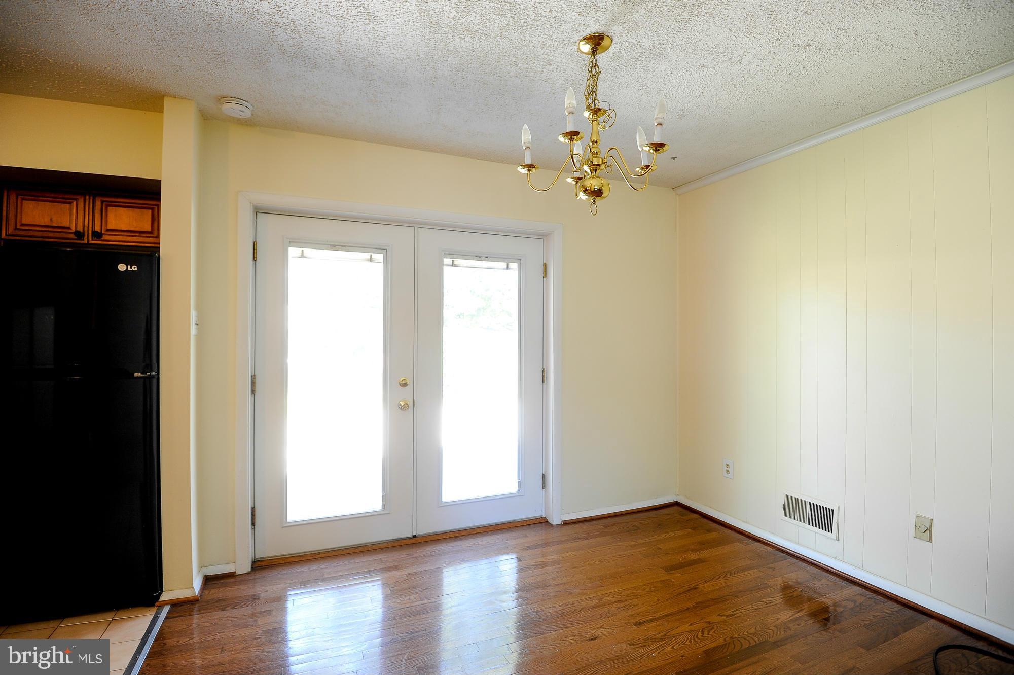 MONTICELLO FOREST - Residential Lease