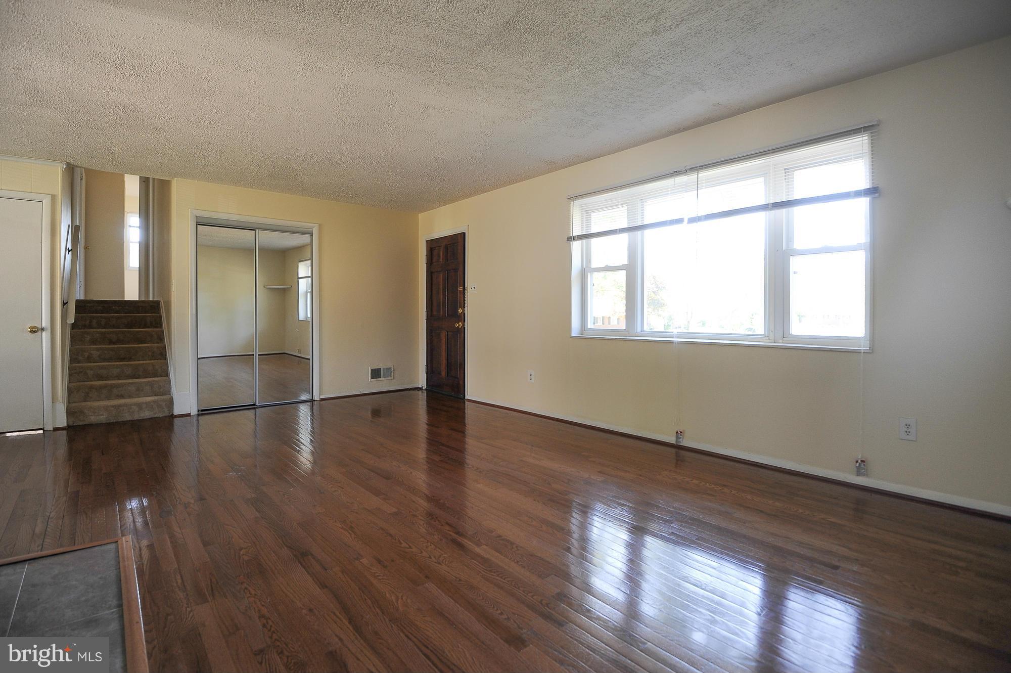 MONTICELLO FOREST - Residential Lease