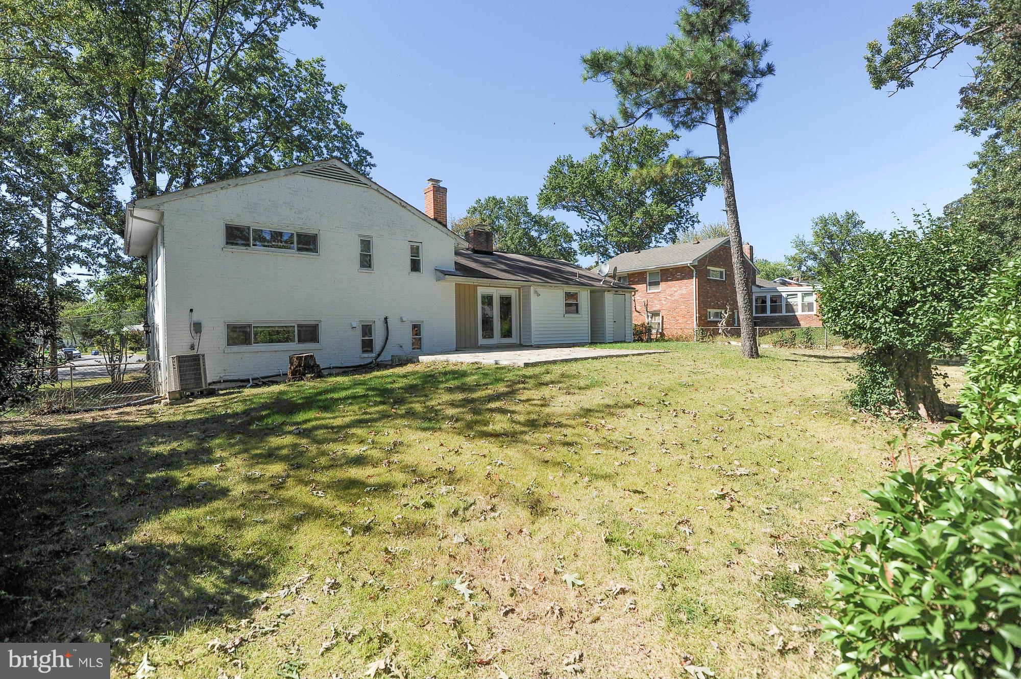 MONTICELLO FOREST - Residential Lease