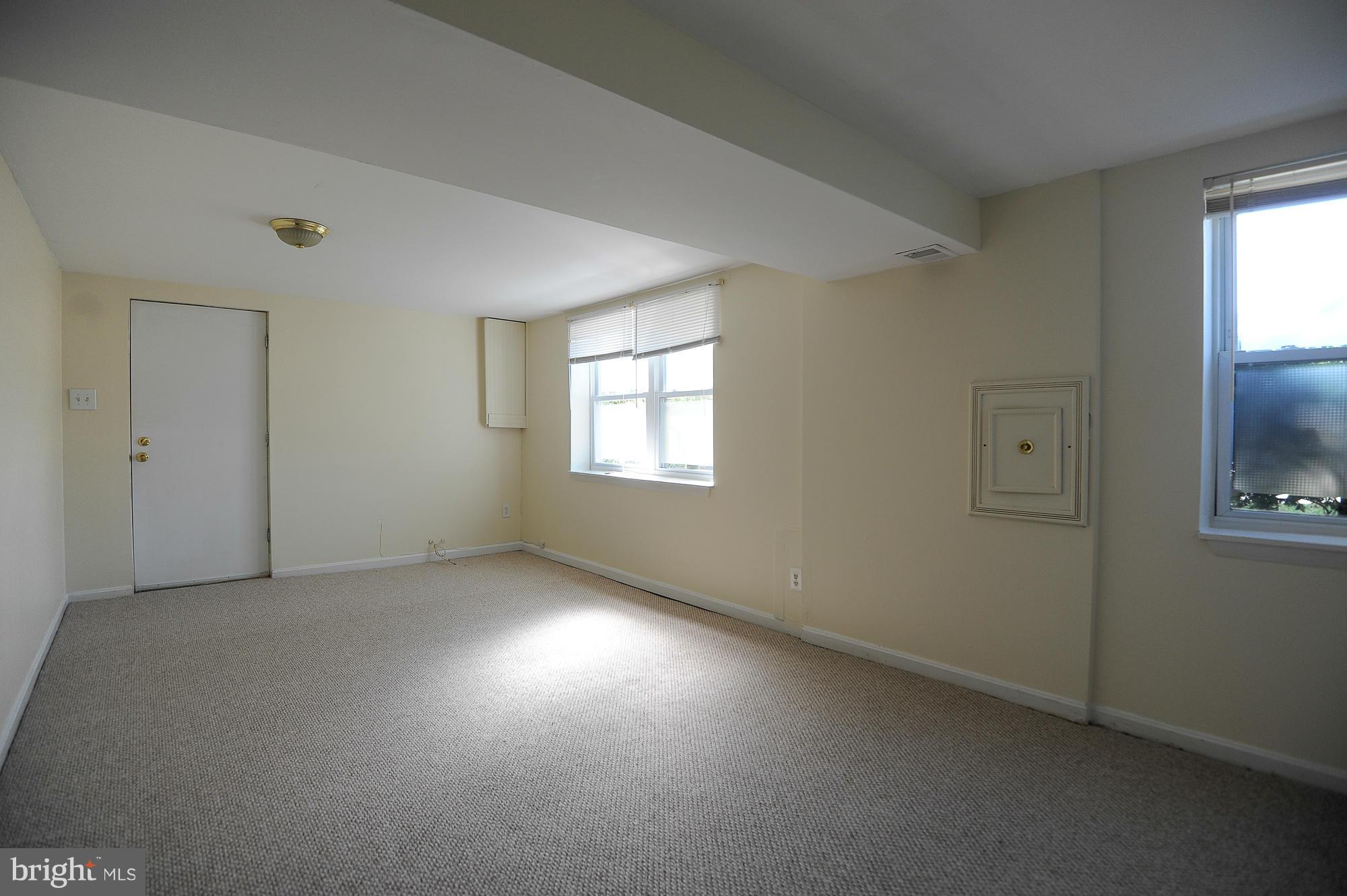 MONTICELLO FOREST - Residential Lease