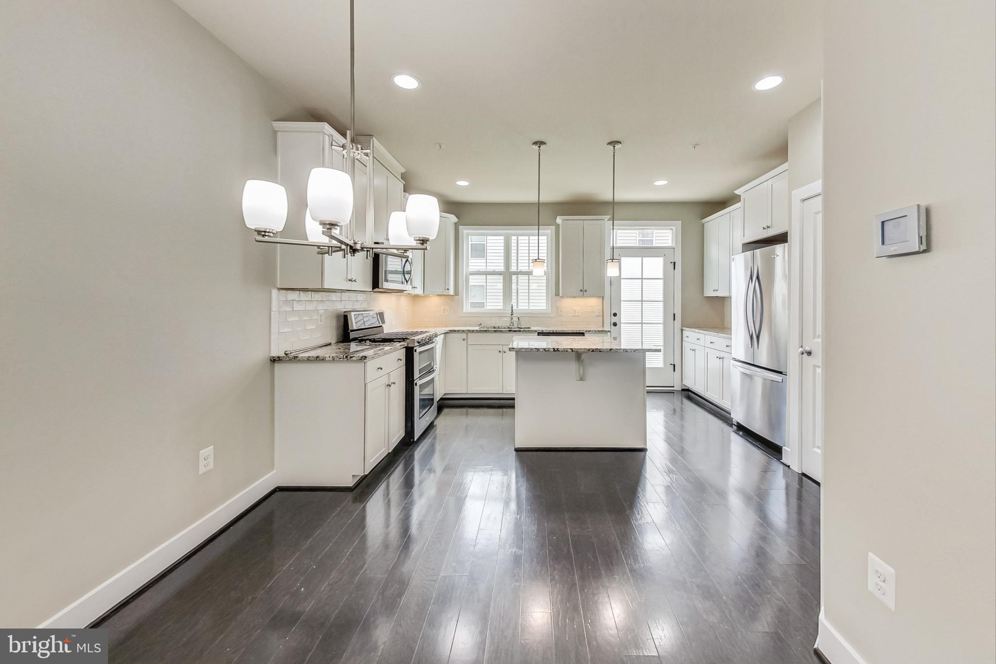 GLENMONT HILLS - Residential Lease