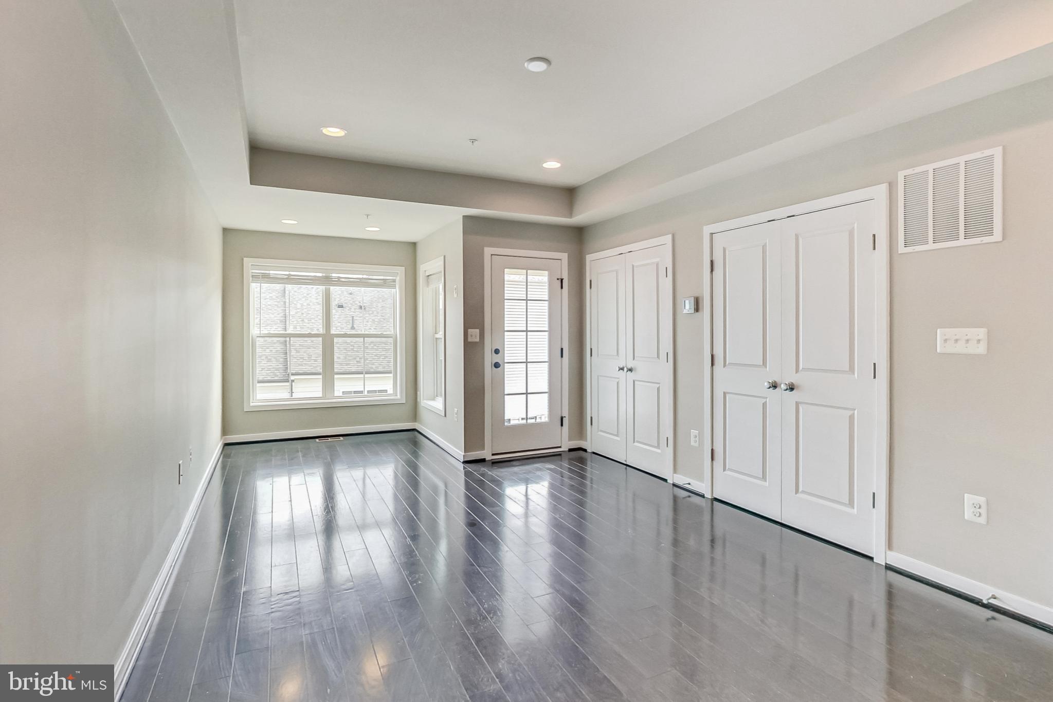 GLENMONT HILLS - Residential Lease