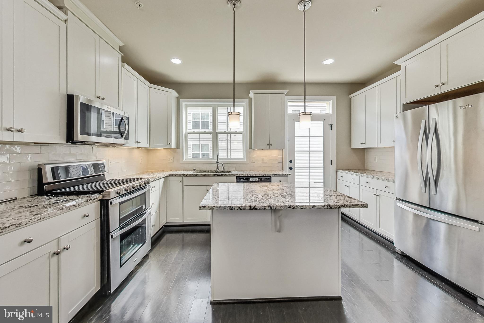 GLENMONT HILLS - Residential Lease