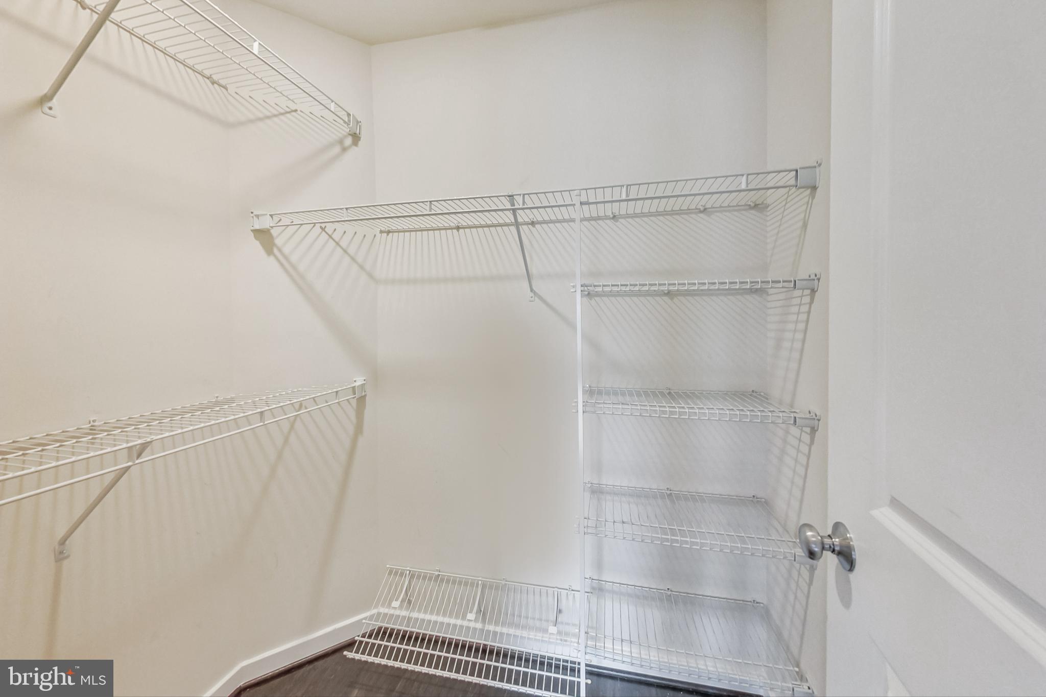 GLENMONT HILLS - Residential Lease