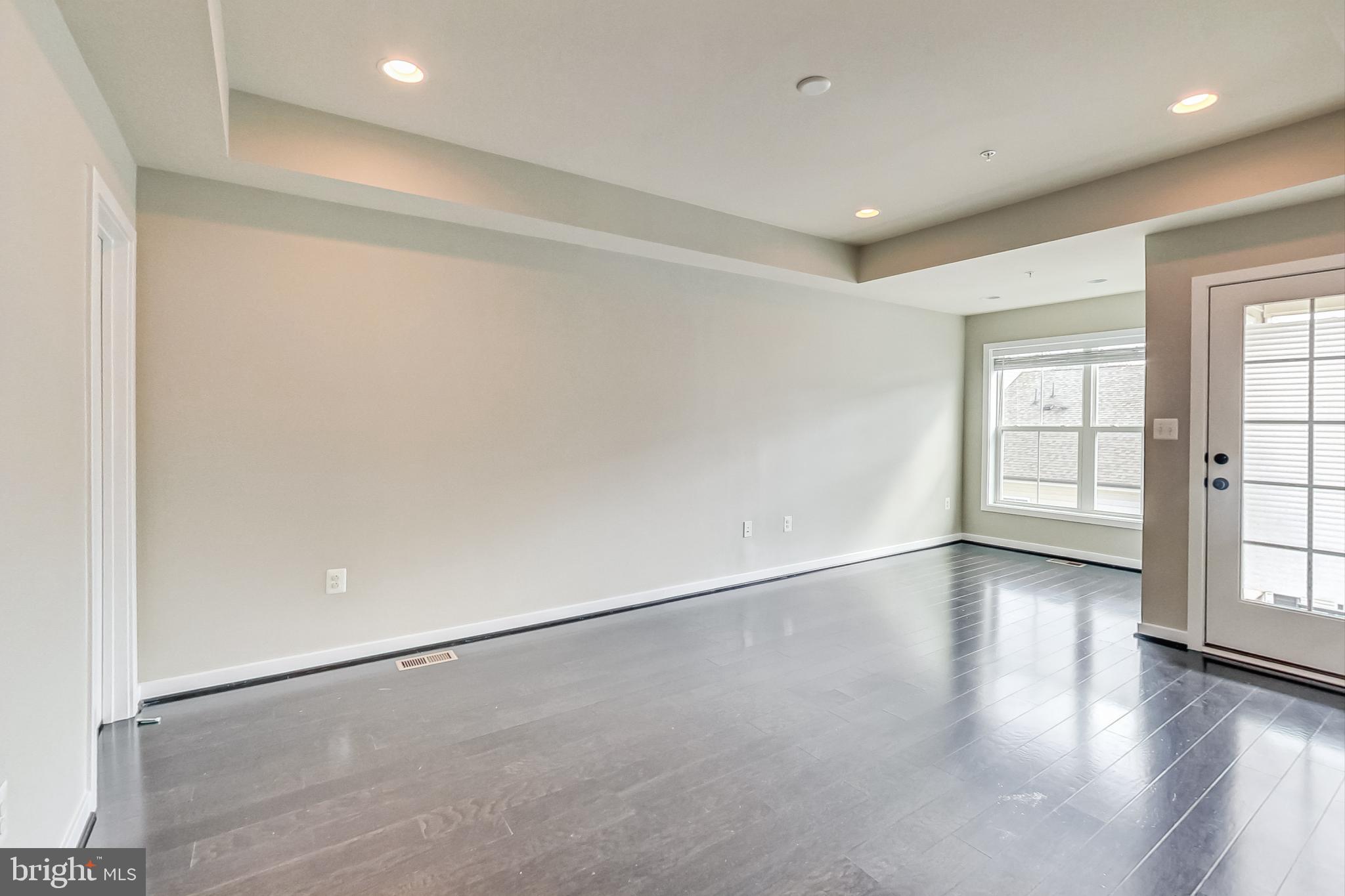 GLENMONT HILLS - Residential Lease