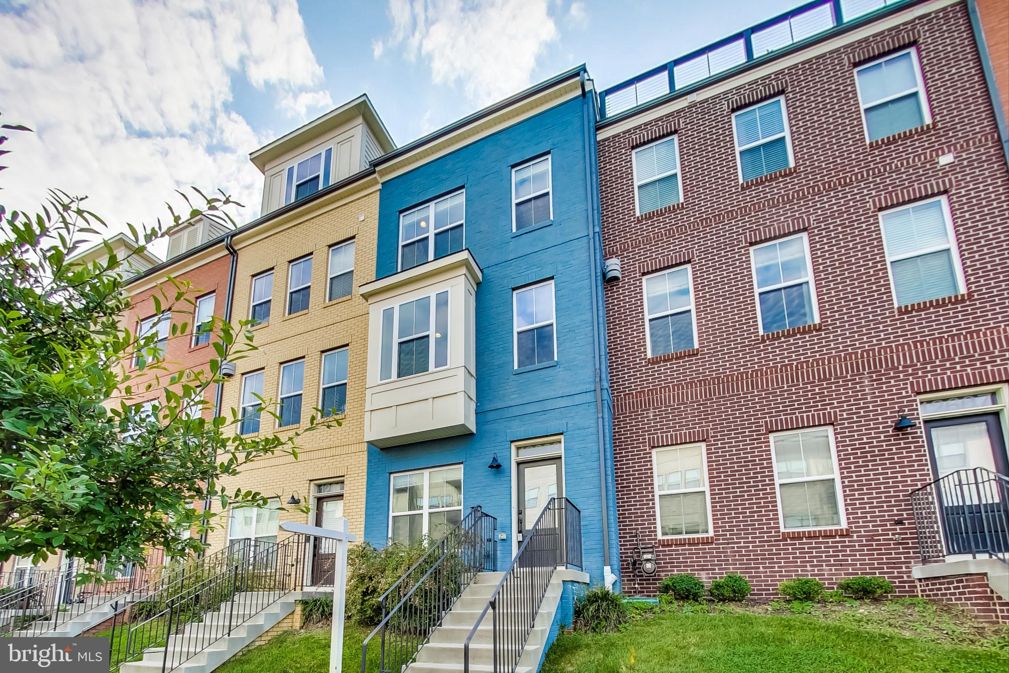 GLENMONT HILLS - Residential Lease