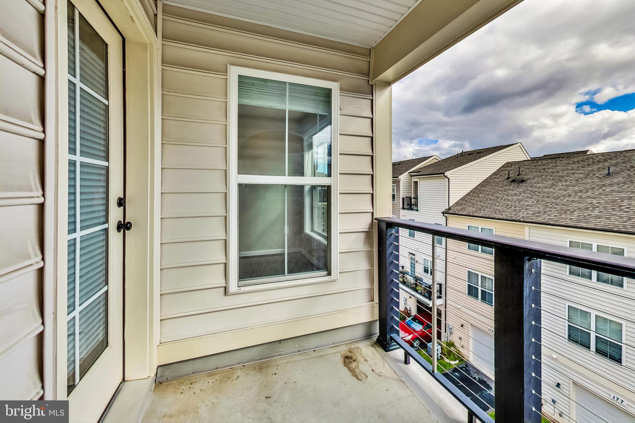 GLENMONT HILLS - Residential Lease