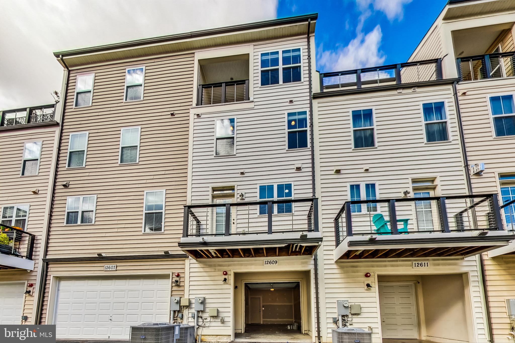 GLENMONT HILLS - Residential Lease