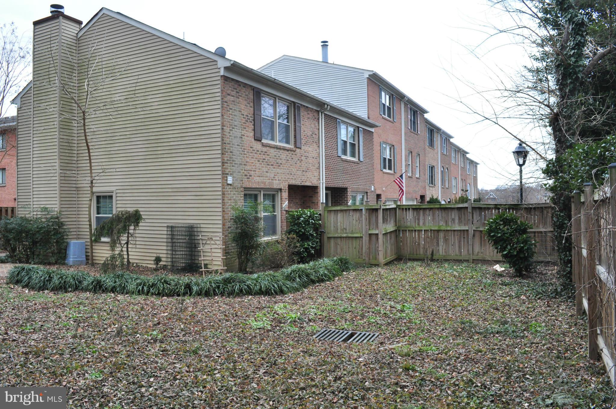 SHERIDAN SQUARE - Residential Lease