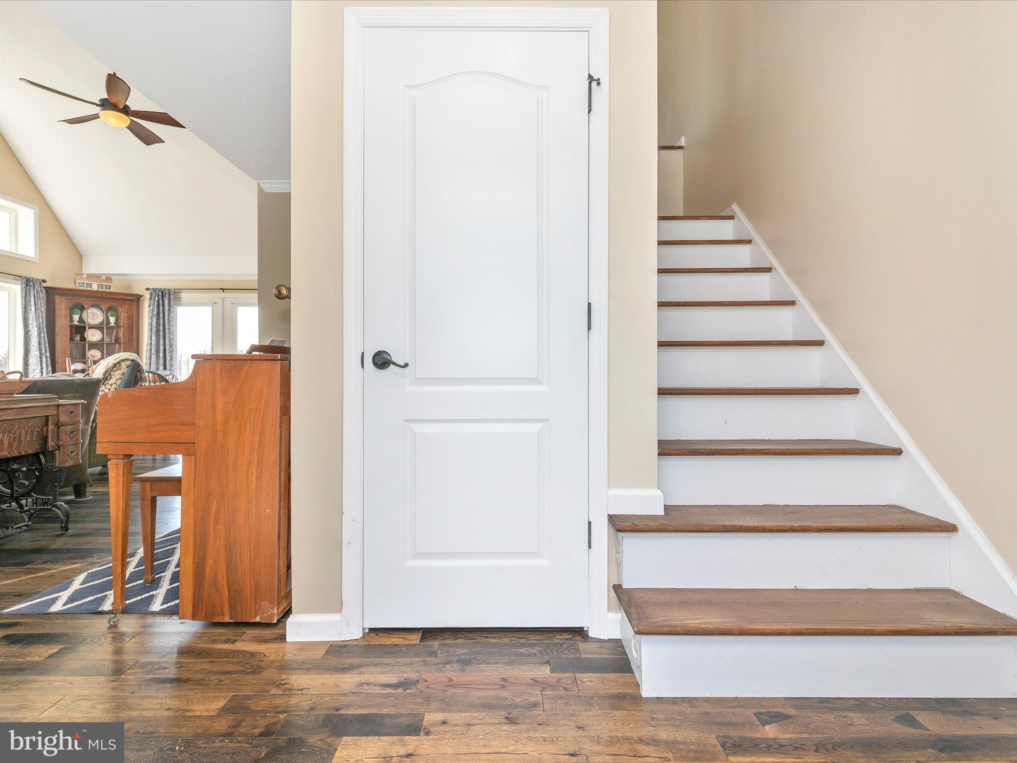 MILL RIDGE - Residential