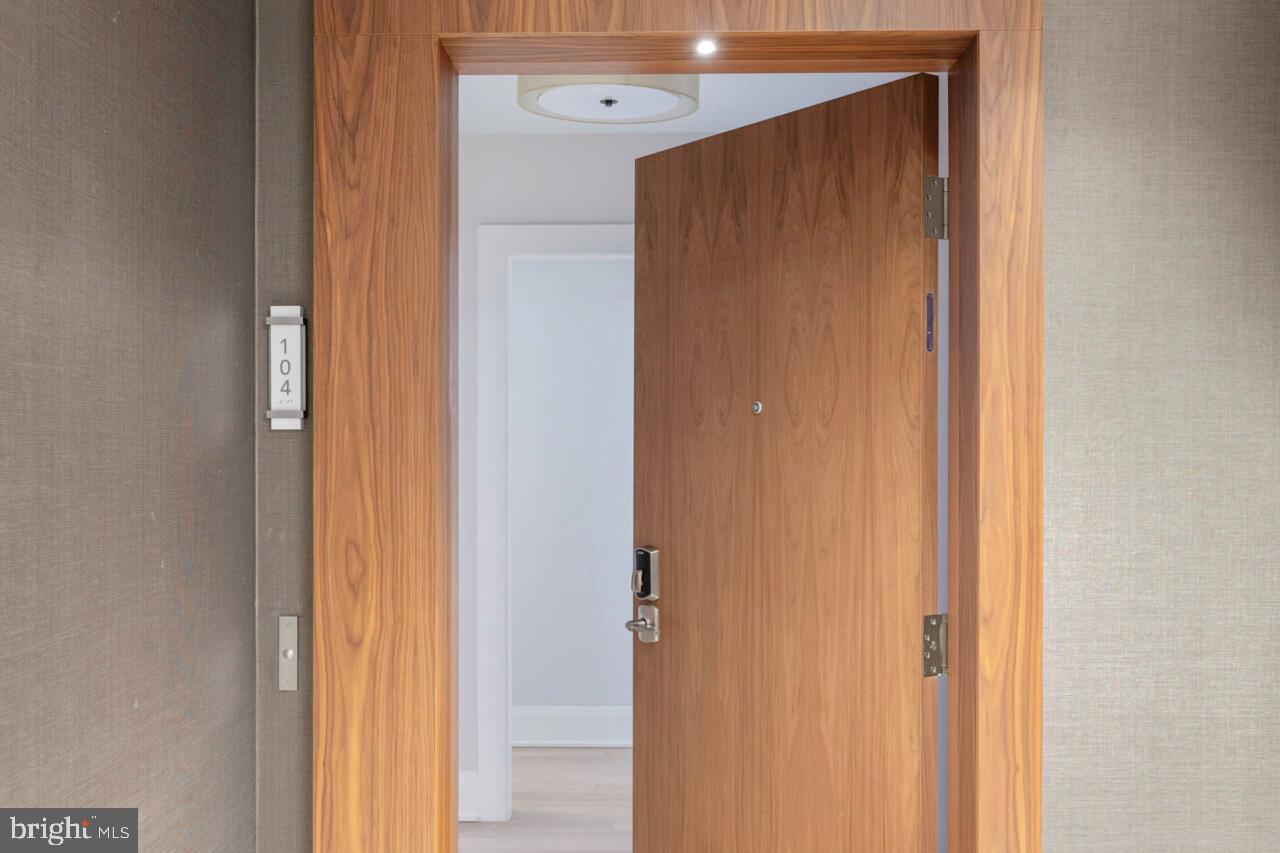 ROBINSON LANDING - Residential