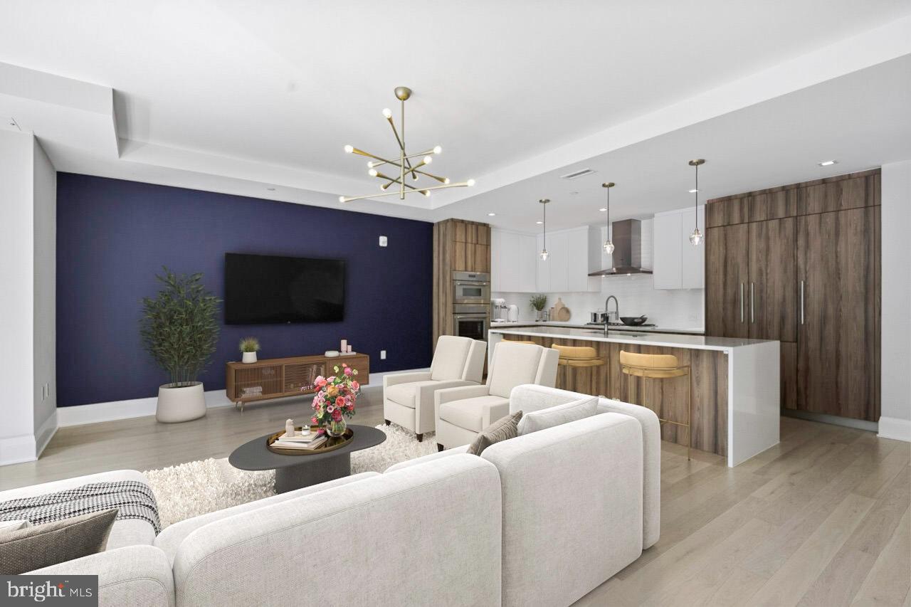 ROBINSON LANDING - Residential