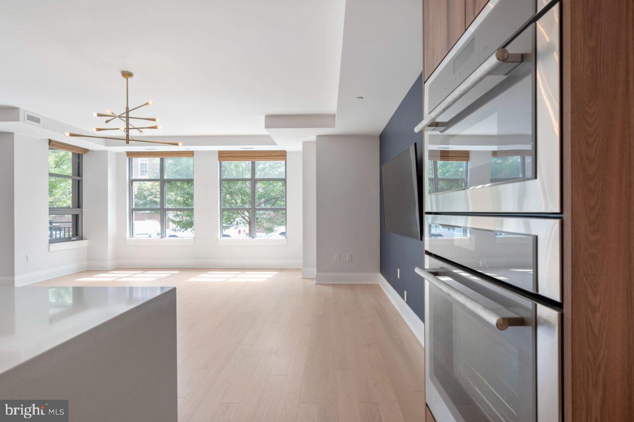 ROBINSON LANDING - Residential