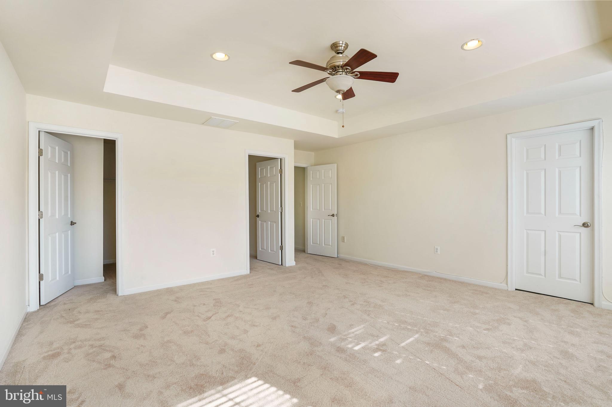 PORT POTOMAC - Residential