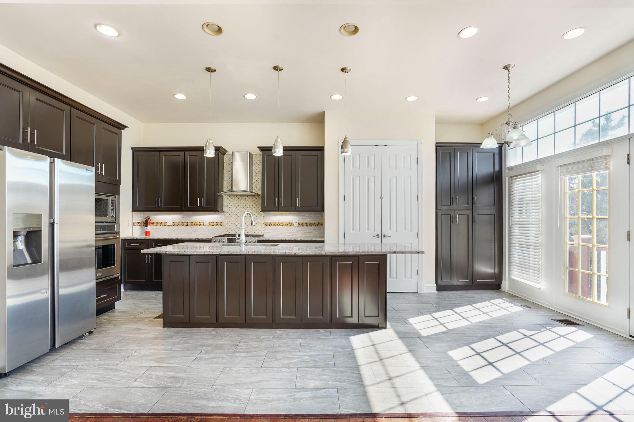 PORT POTOMAC - Residential