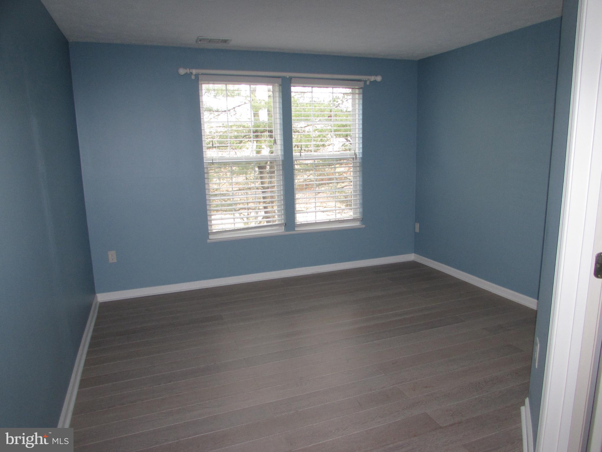 CHESTNUT GABLE - Residential