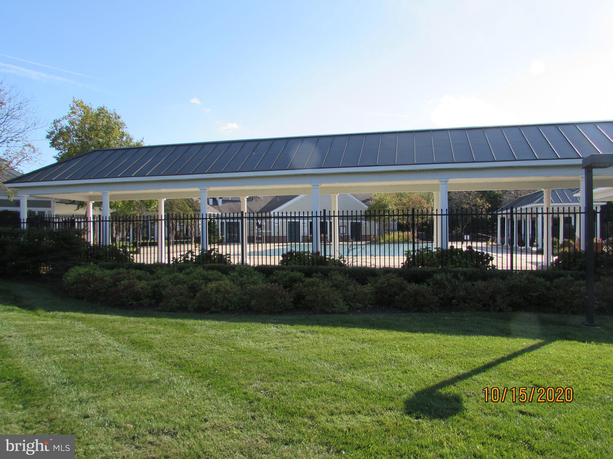 CHESTNUT GABLE - Residential