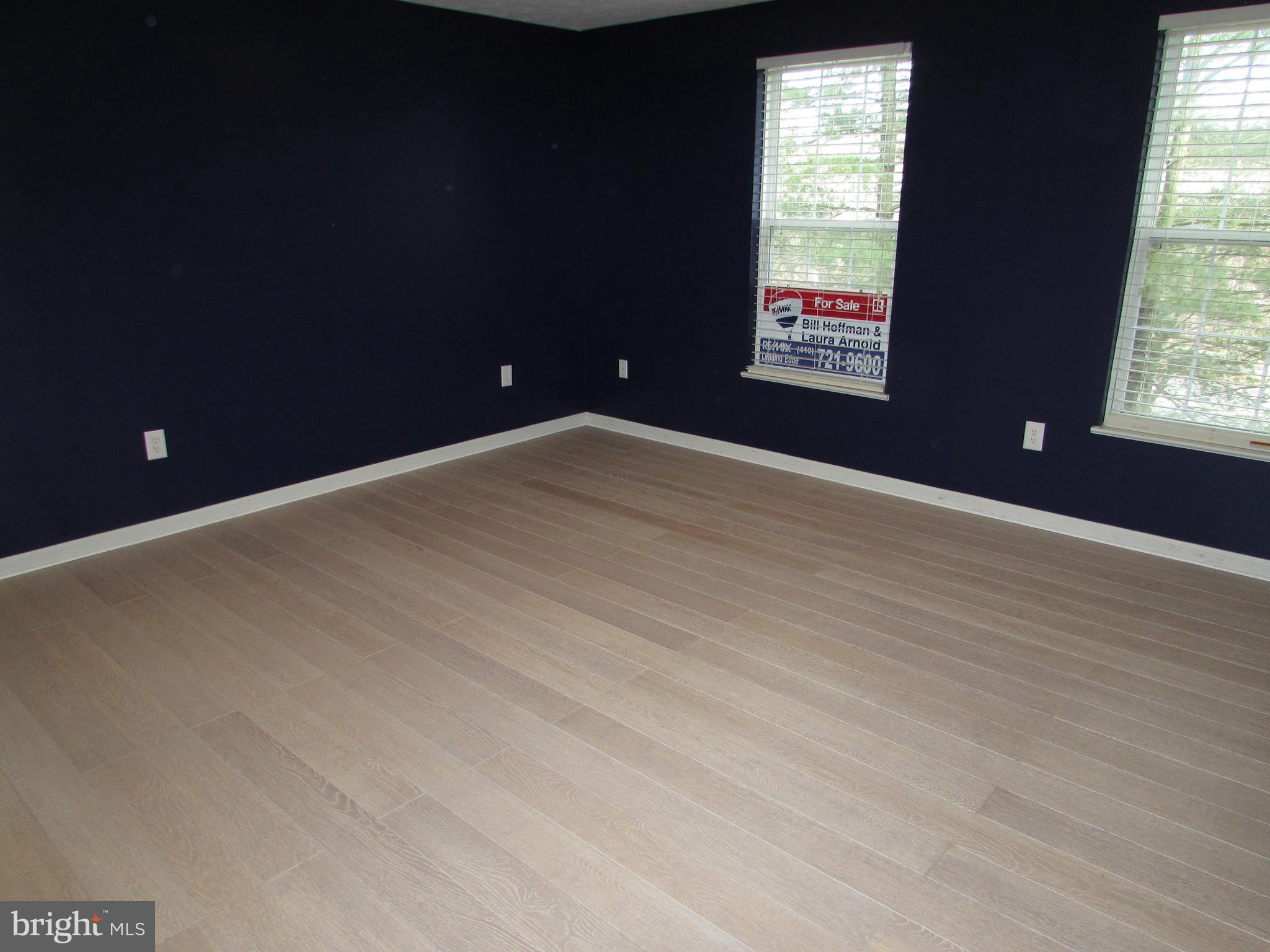 CHESTNUT GABLE - Residential