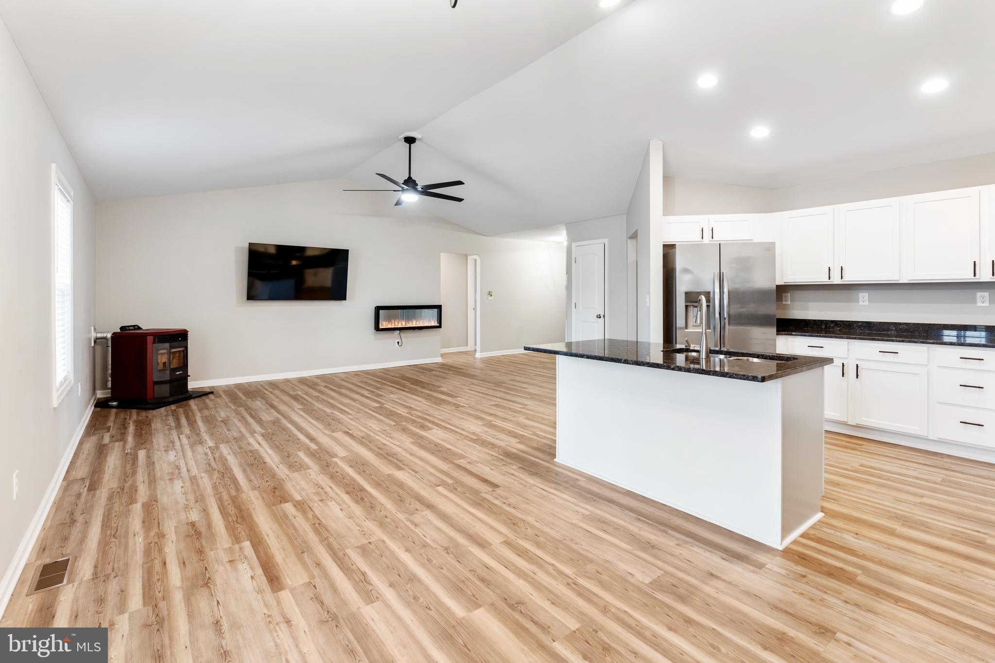 PARK MANOR ESTATE - Residential