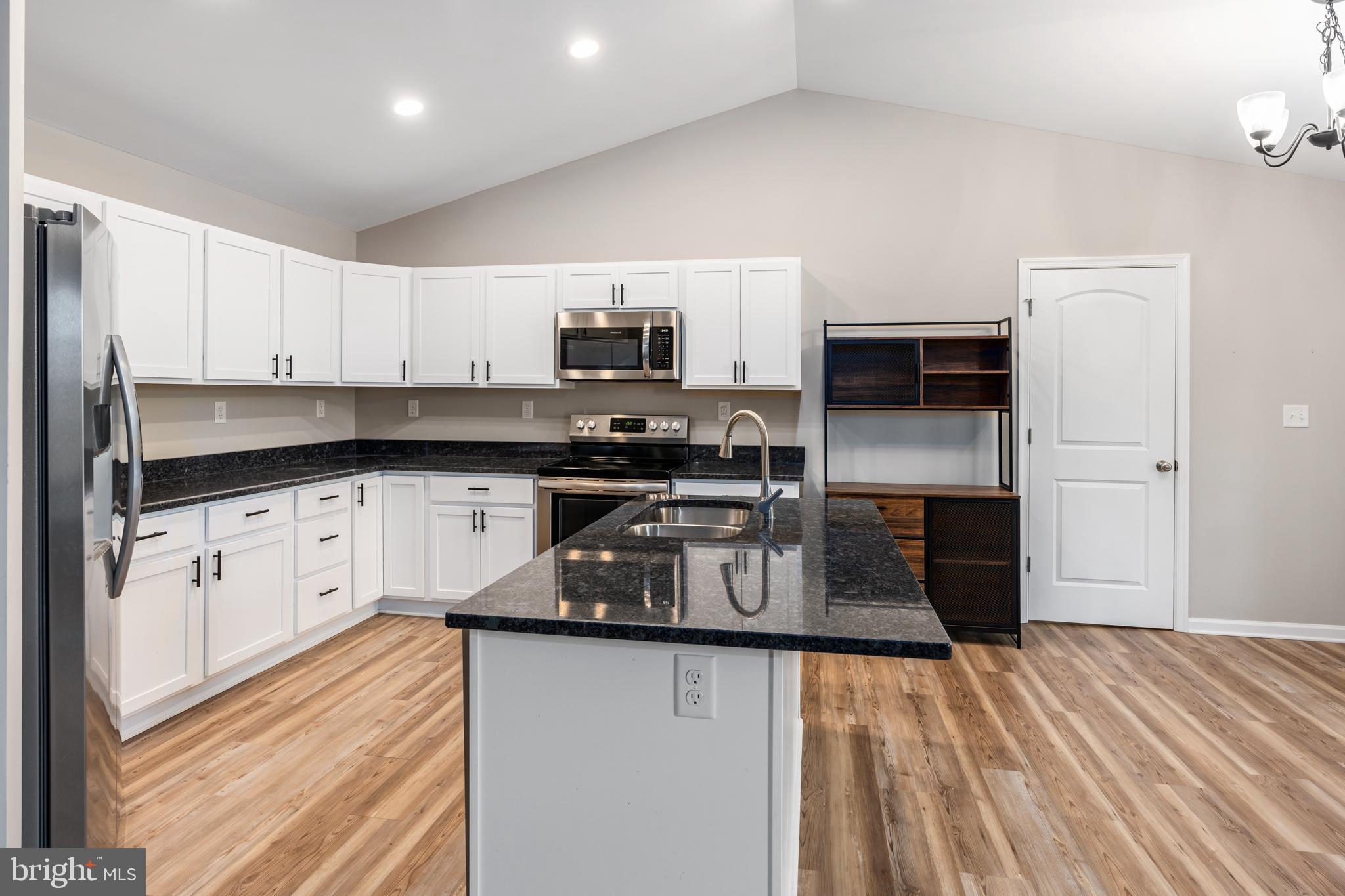 PARK MANOR ESTATE - Residential