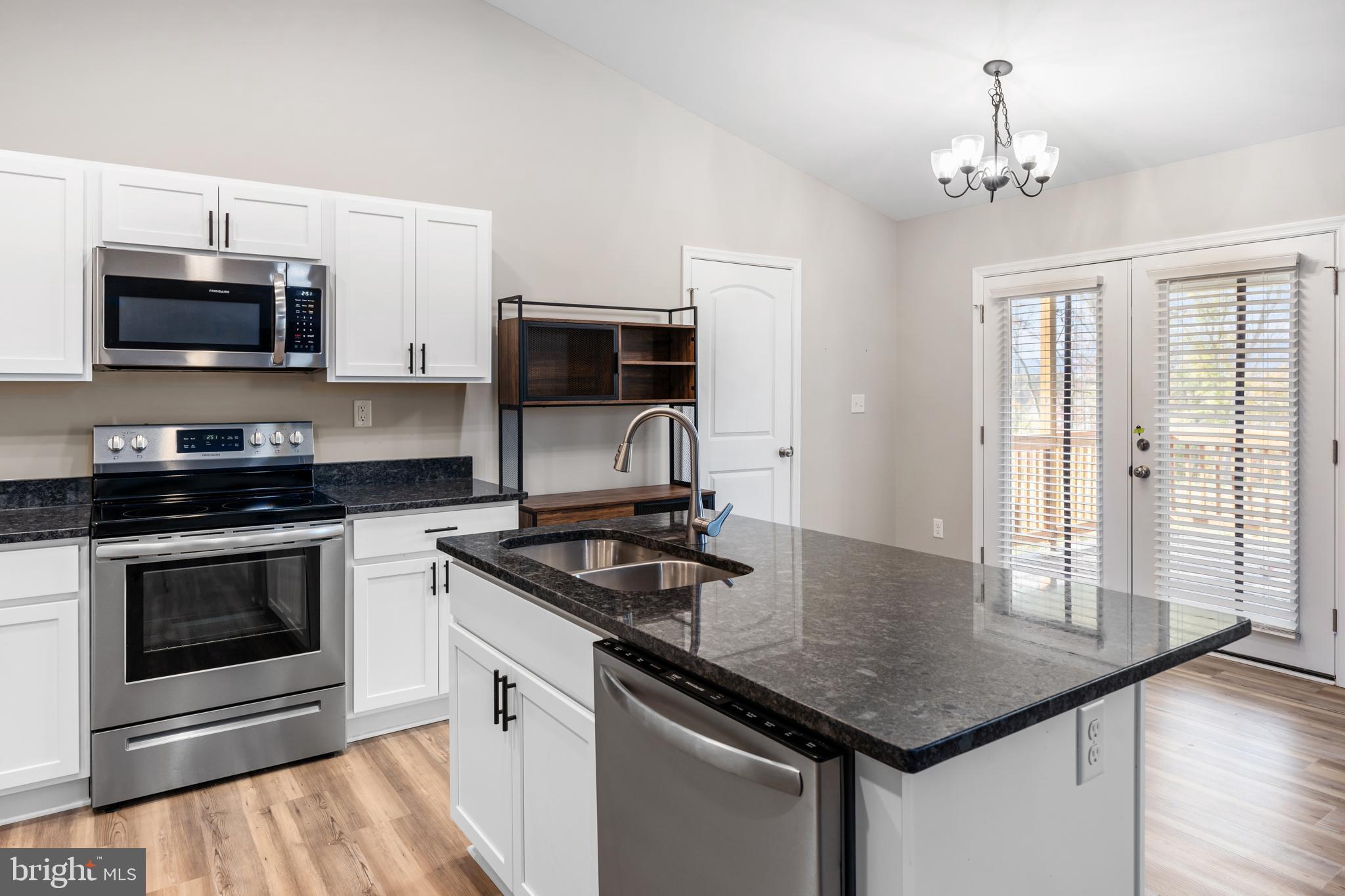 PARK MANOR ESTATE - Residential