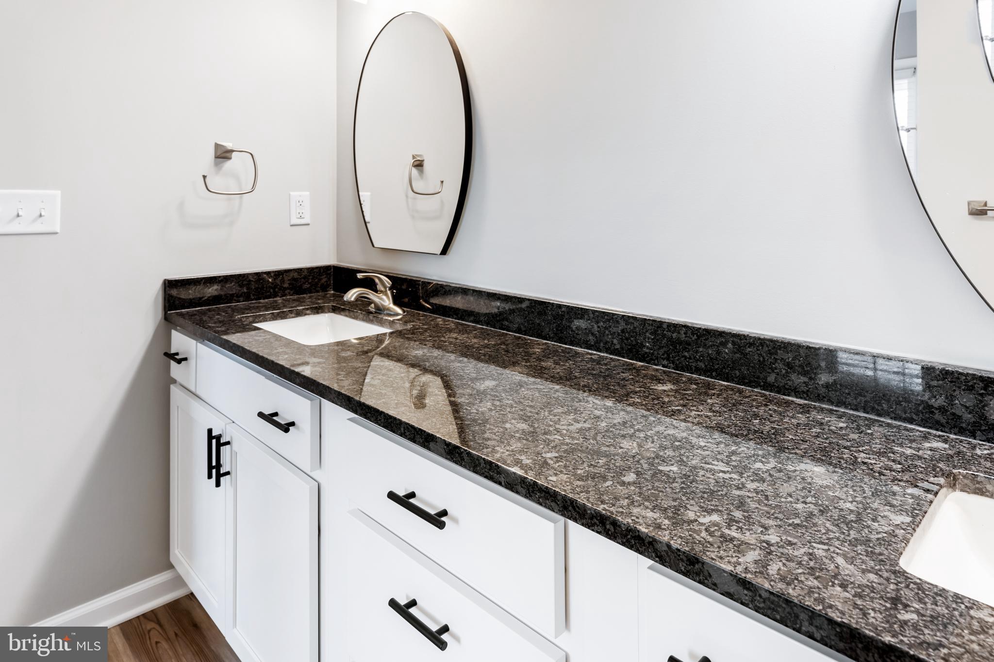 PARK MANOR ESTATE - Residential