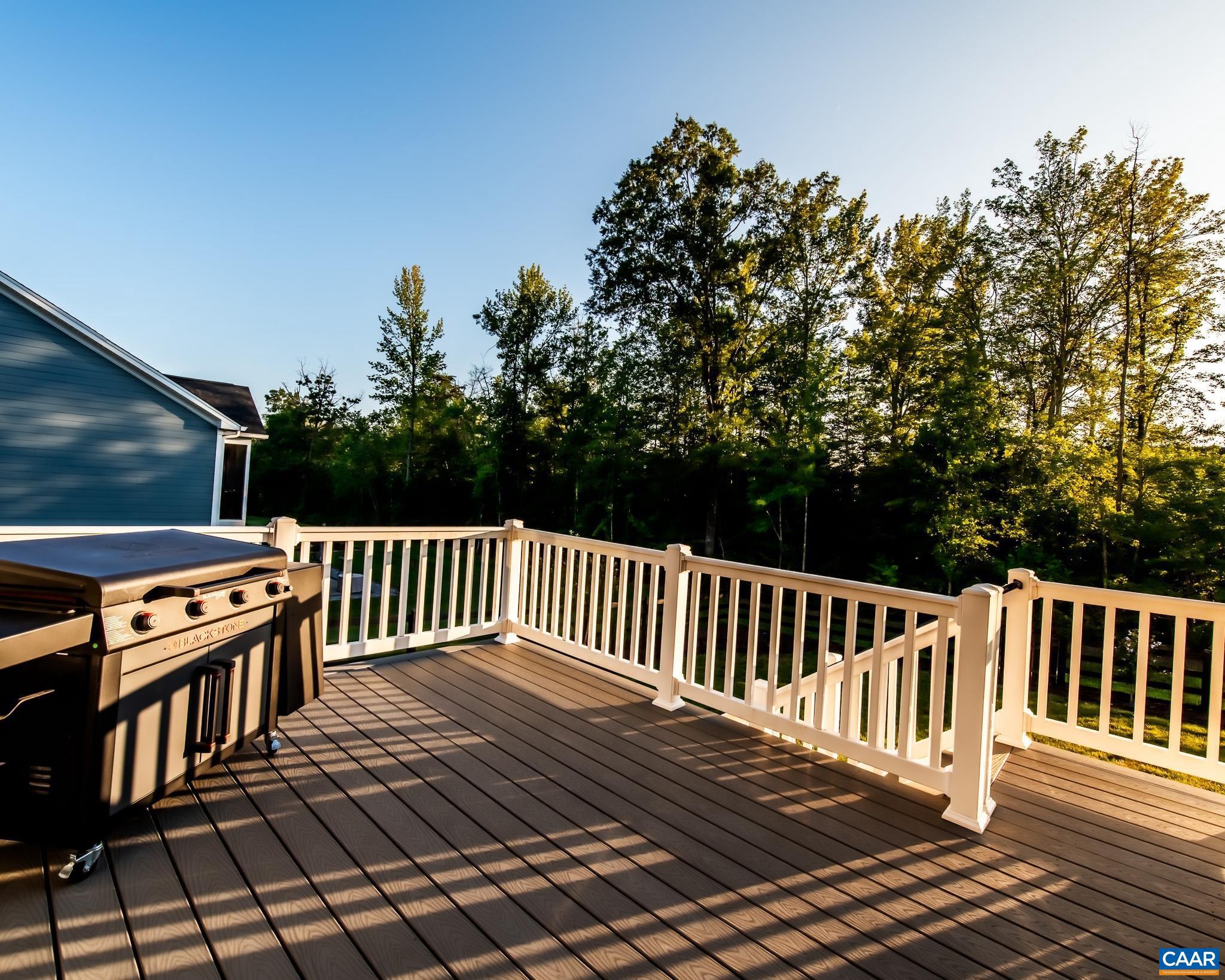 SPRING CREEK - Residential