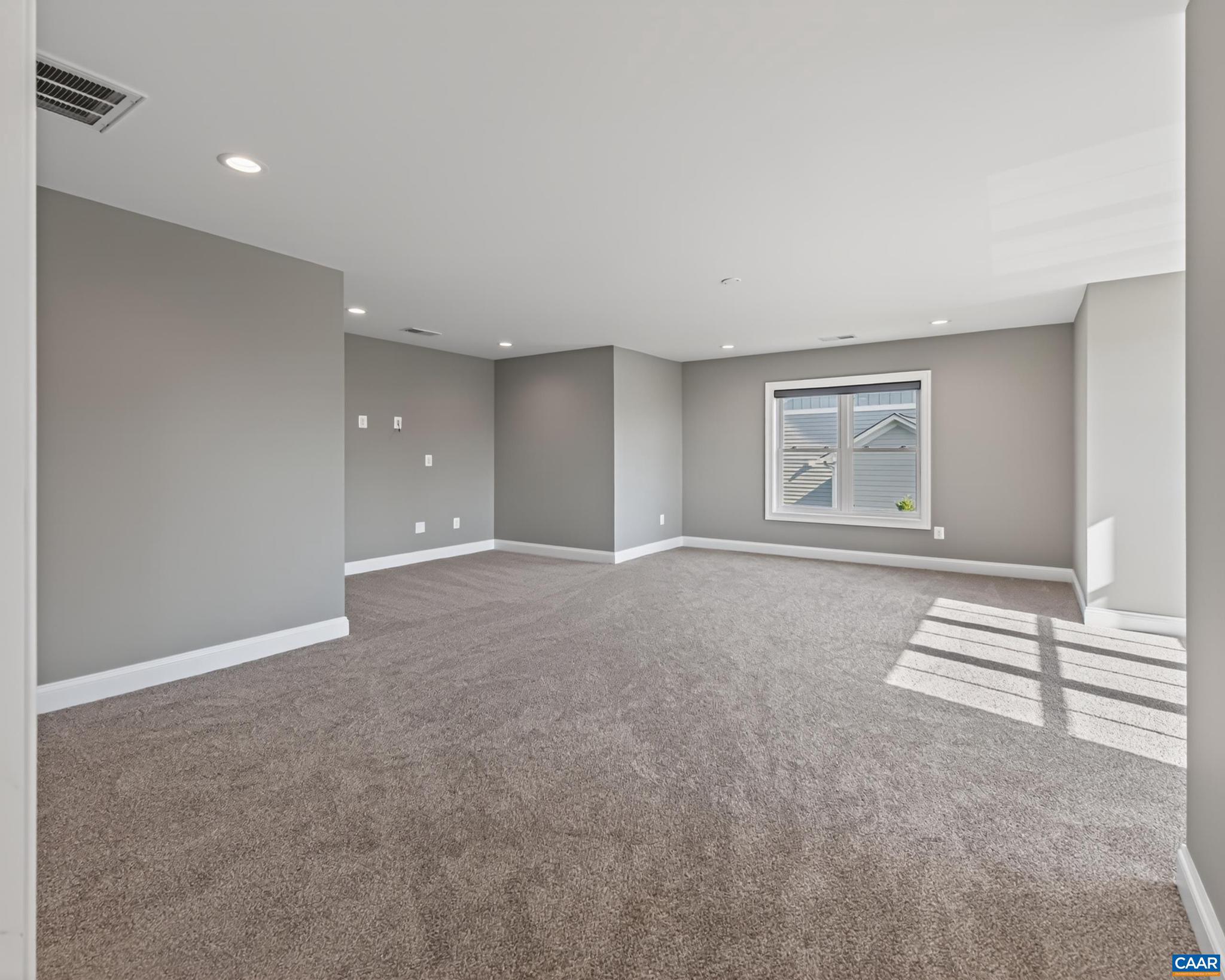SPRING CREEK - Residential