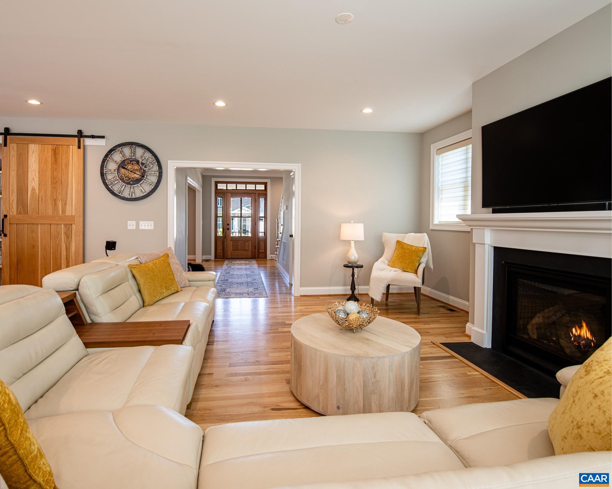 SPRING CREEK - Residential