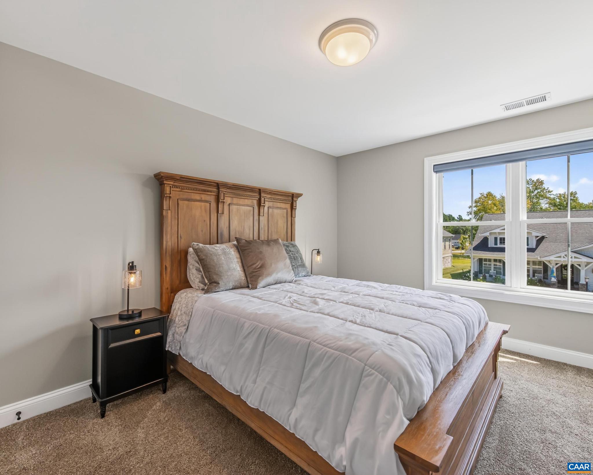 SPRING CREEK - Residential