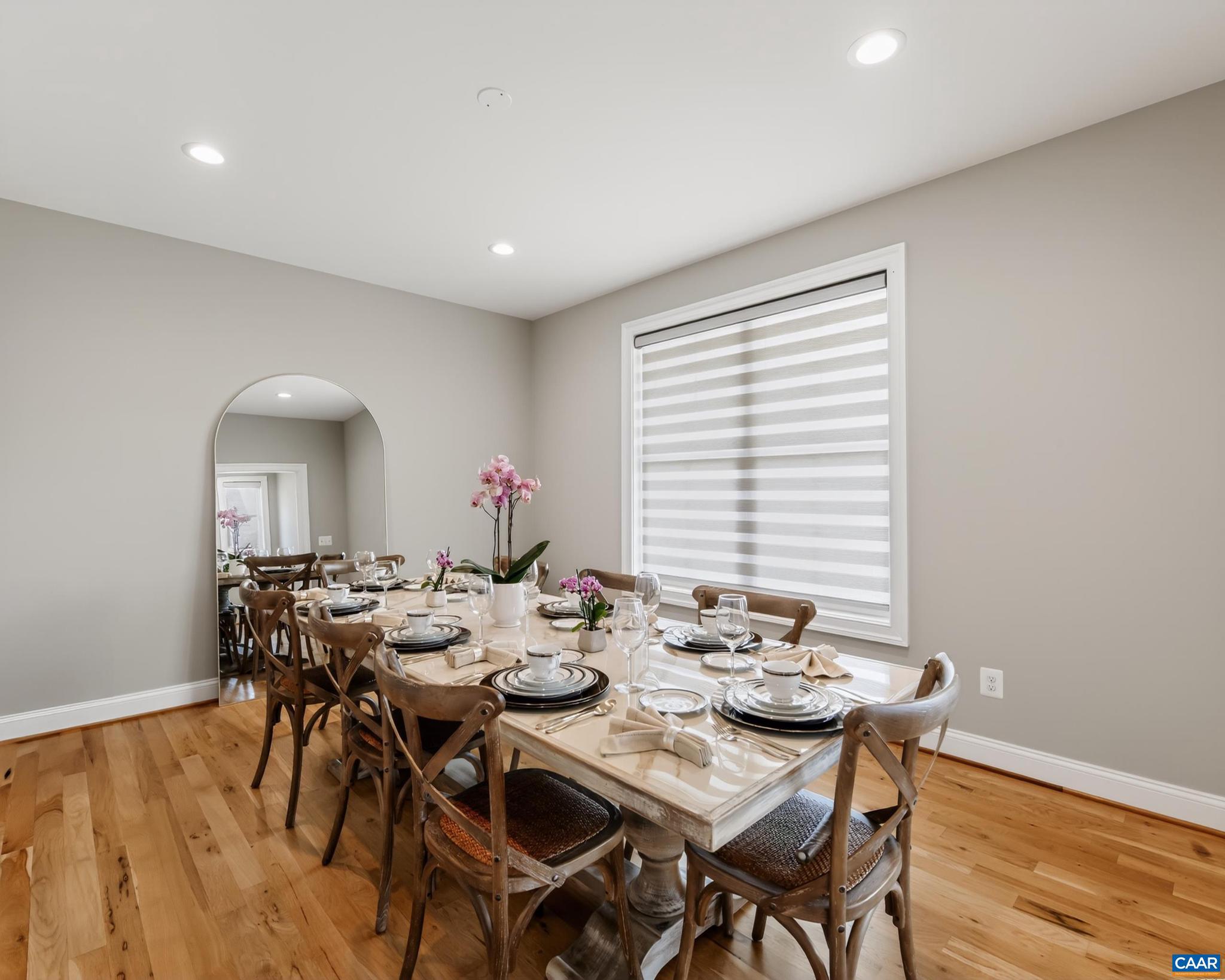 SPRING CREEK - Residential