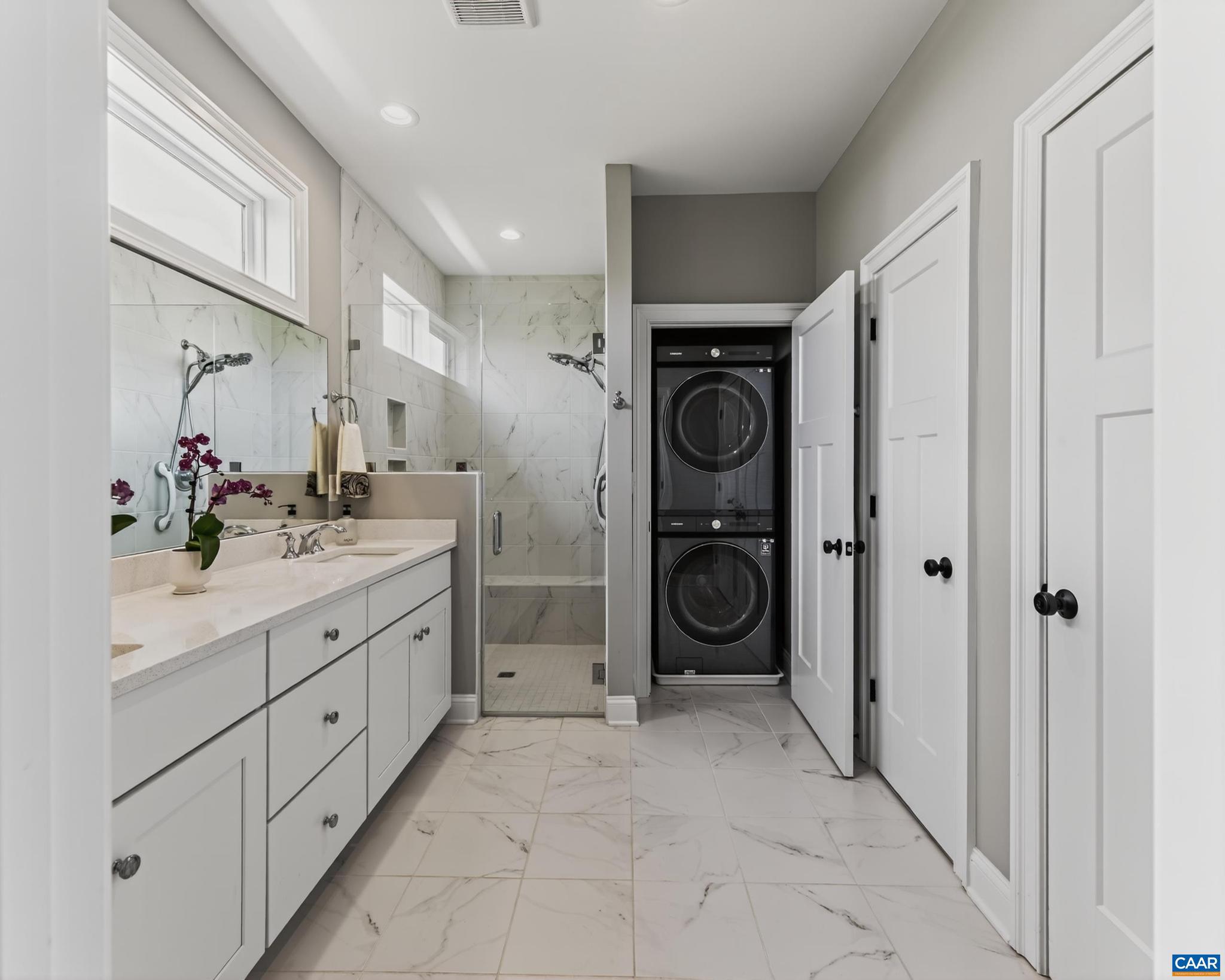 SPRING CREEK - Residential