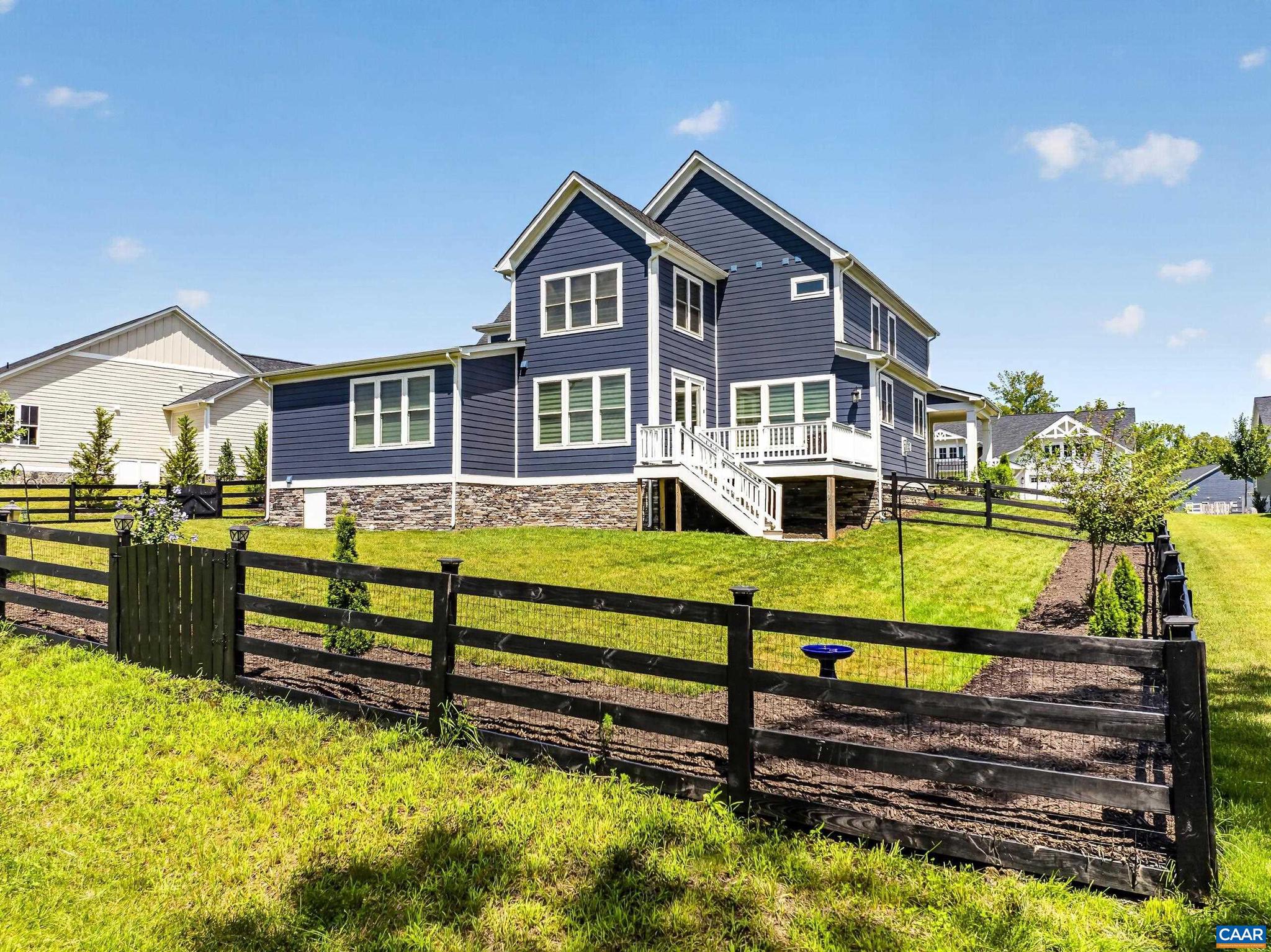 SPRING CREEK - Residential