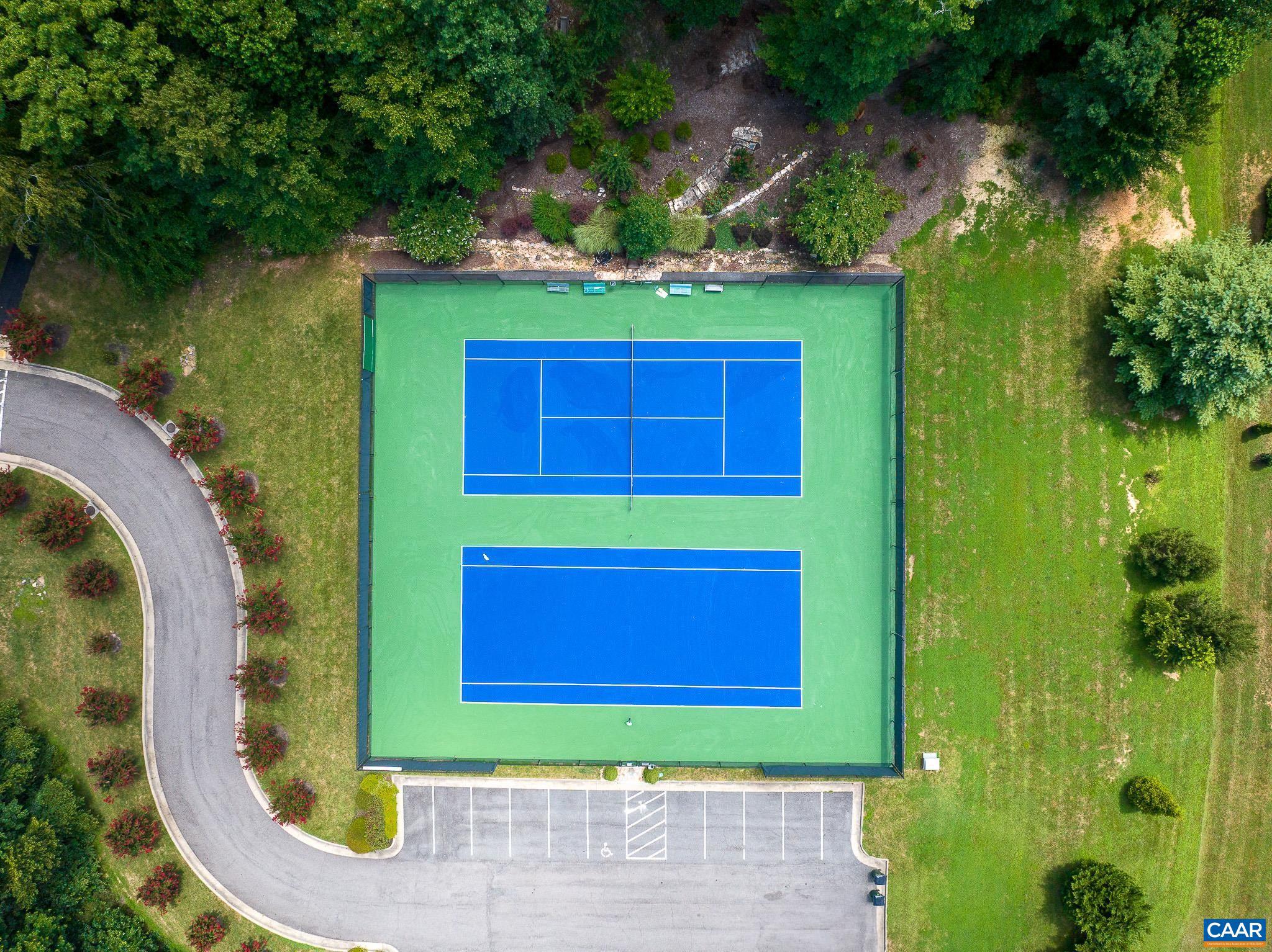 SPRING CREEK - Residential