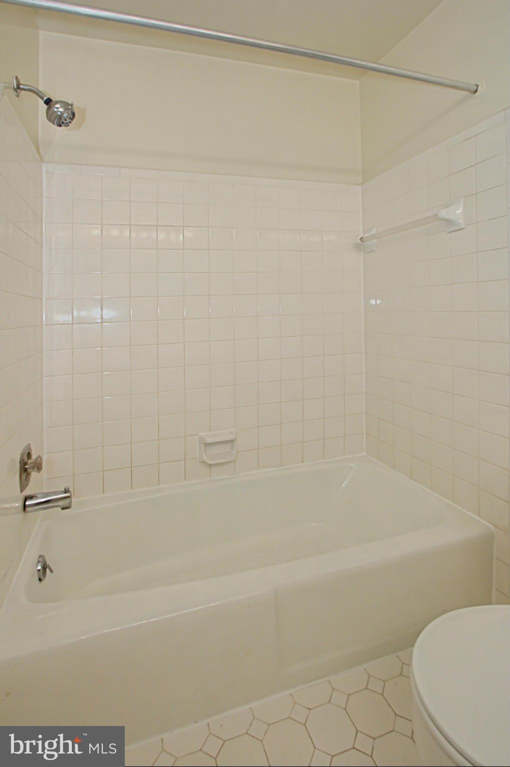 COLIN PLACE - Residential Lease