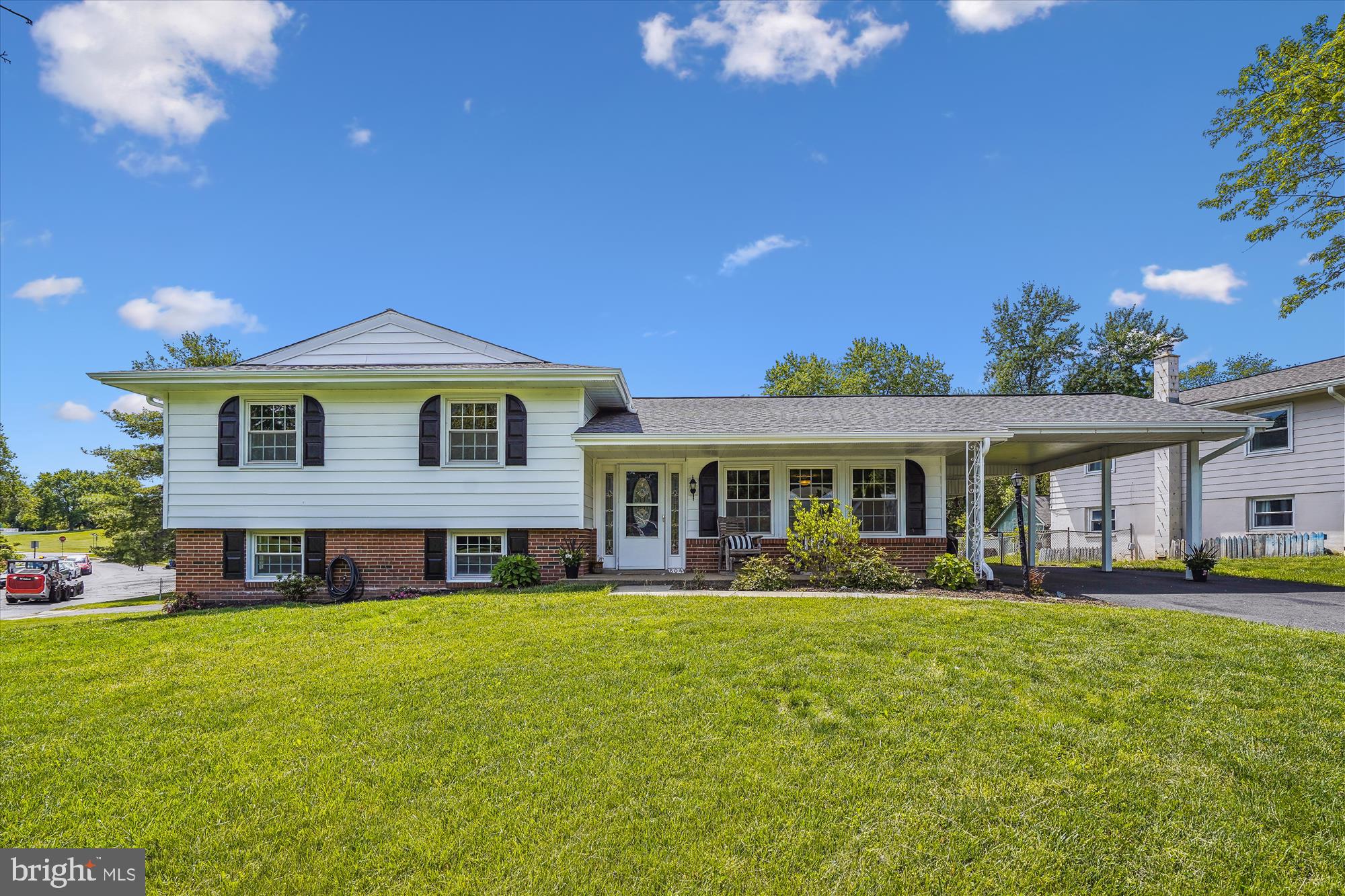 STERLING  PARK - Residential