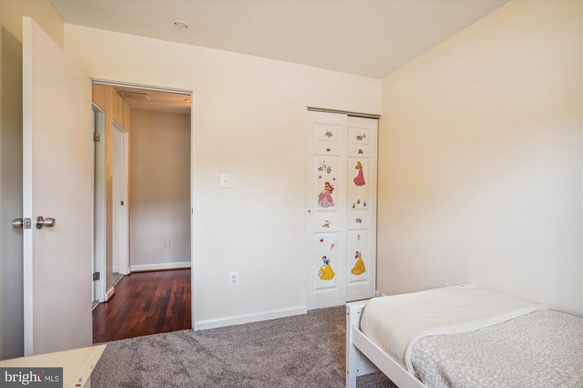 STERLING  PARK - Residential