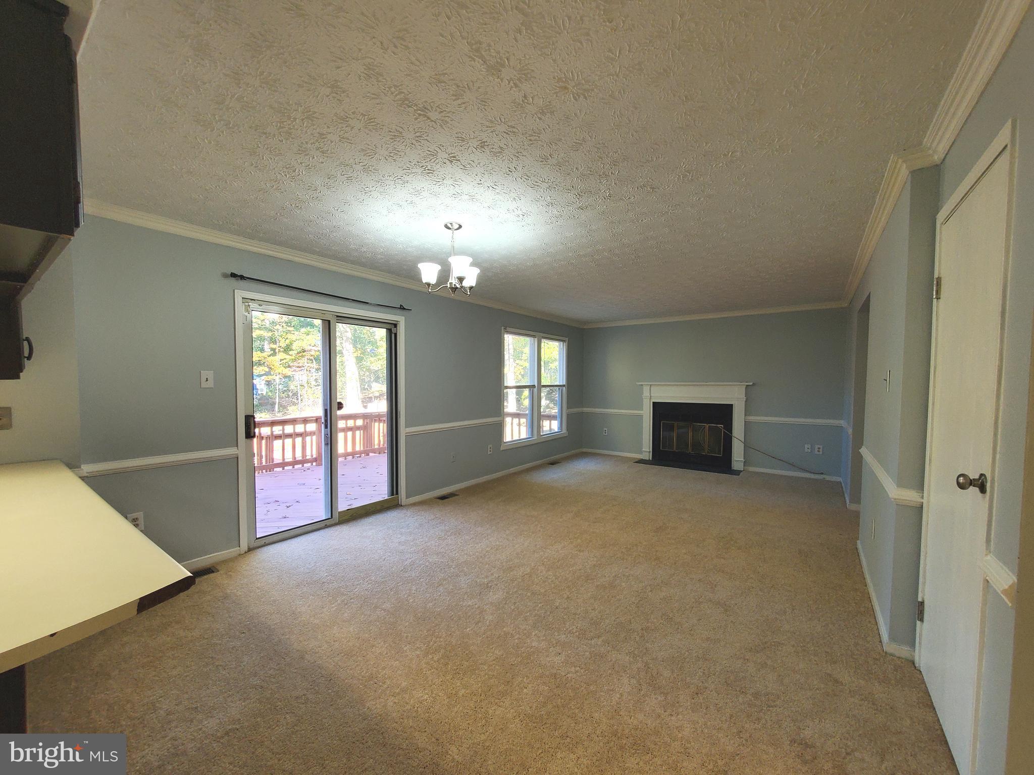 LINCOLN - Residential Lease