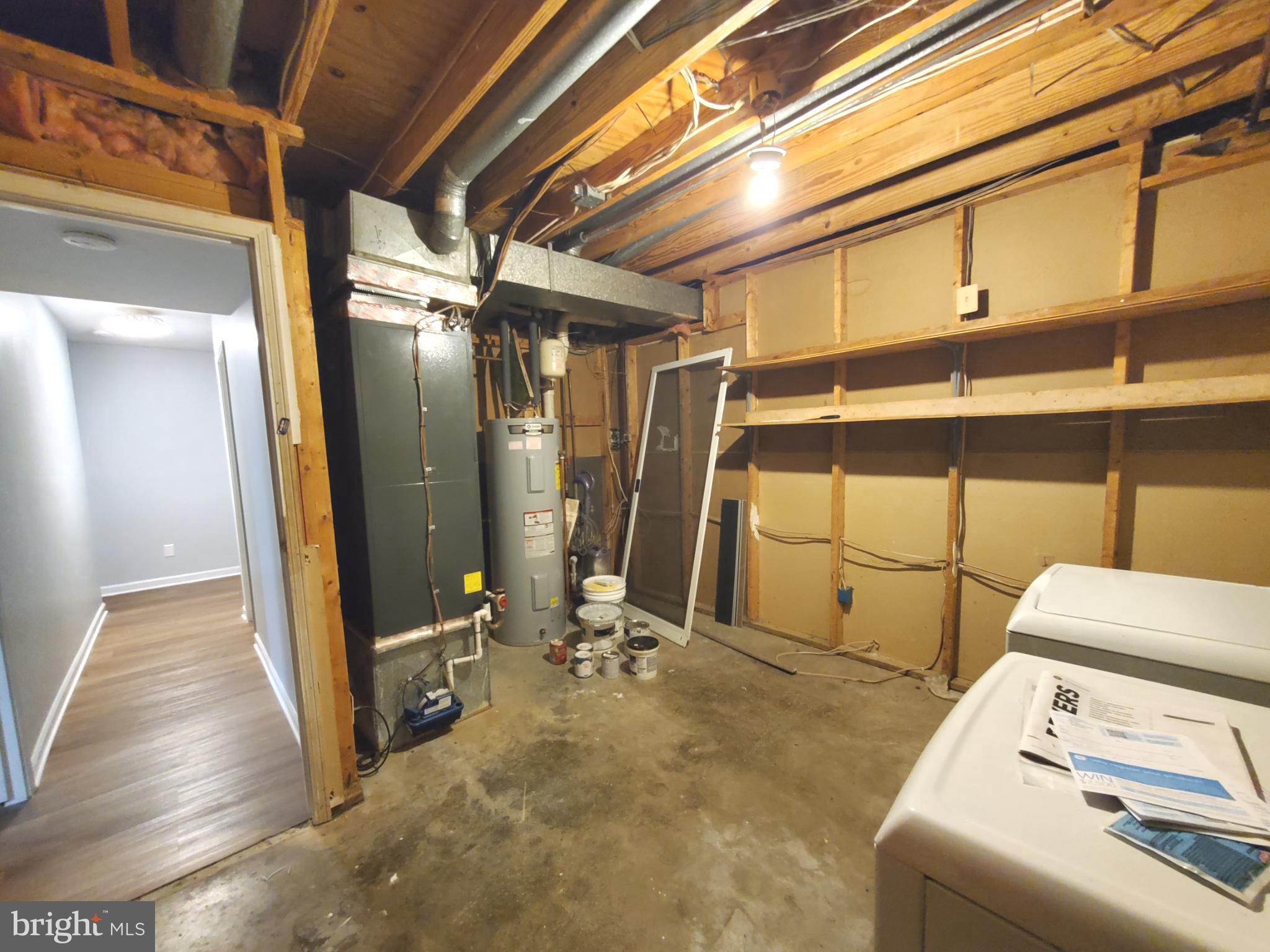 LINCOLN - Residential Lease