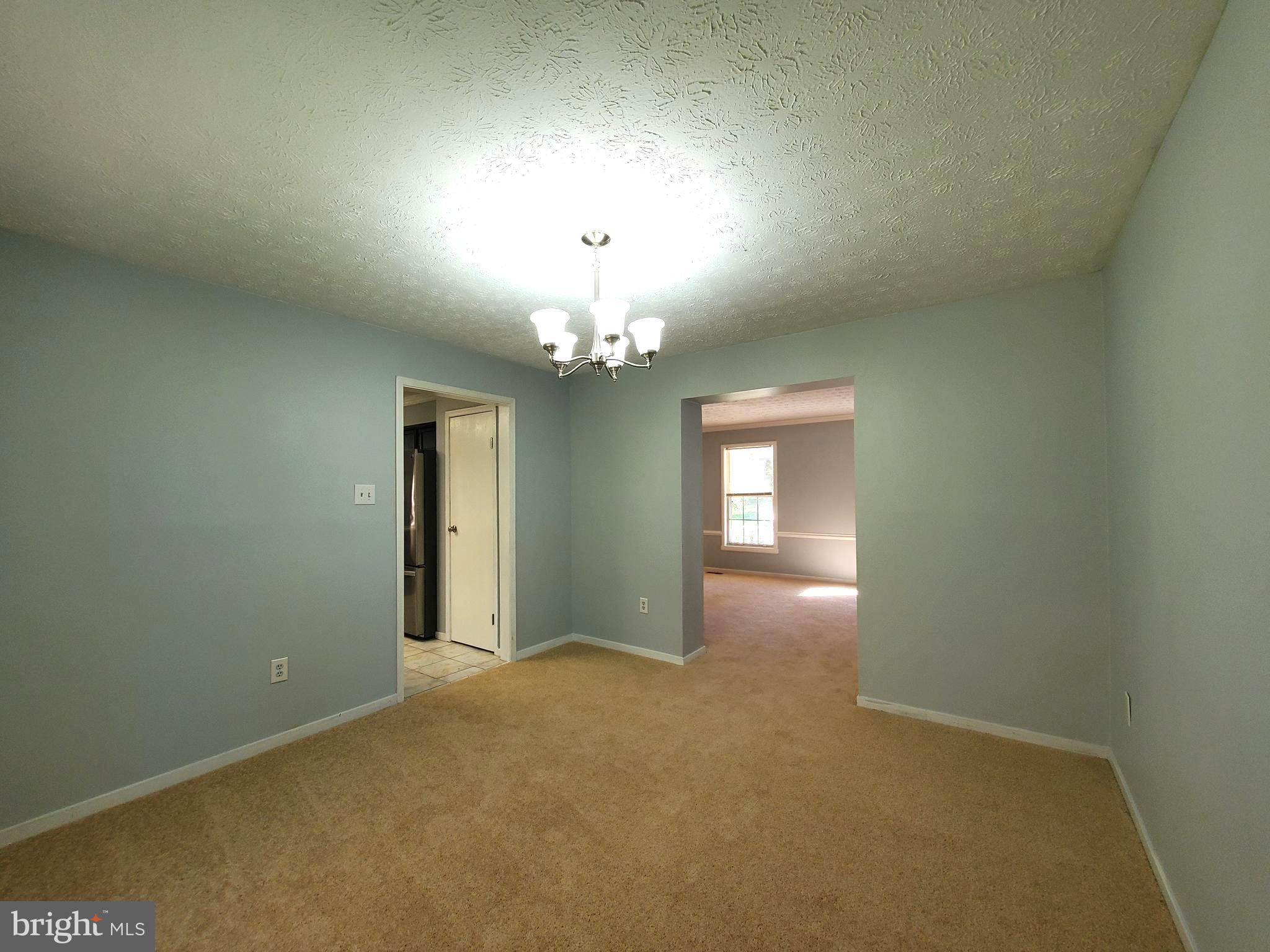 LINCOLN - Residential Lease