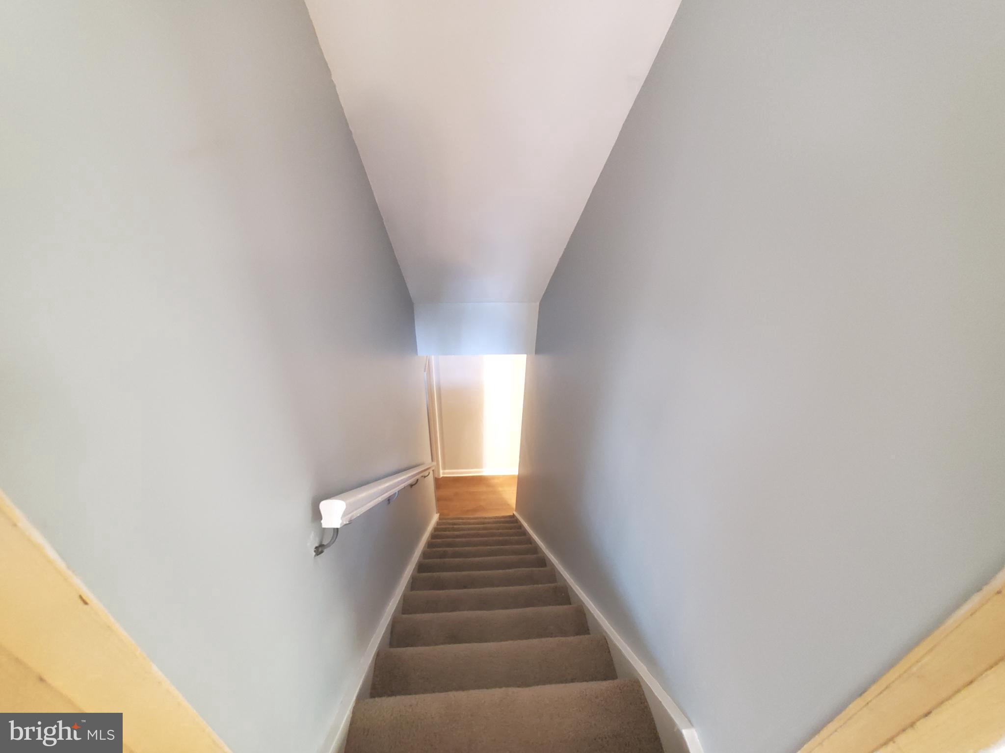 LINCOLN - Residential Lease