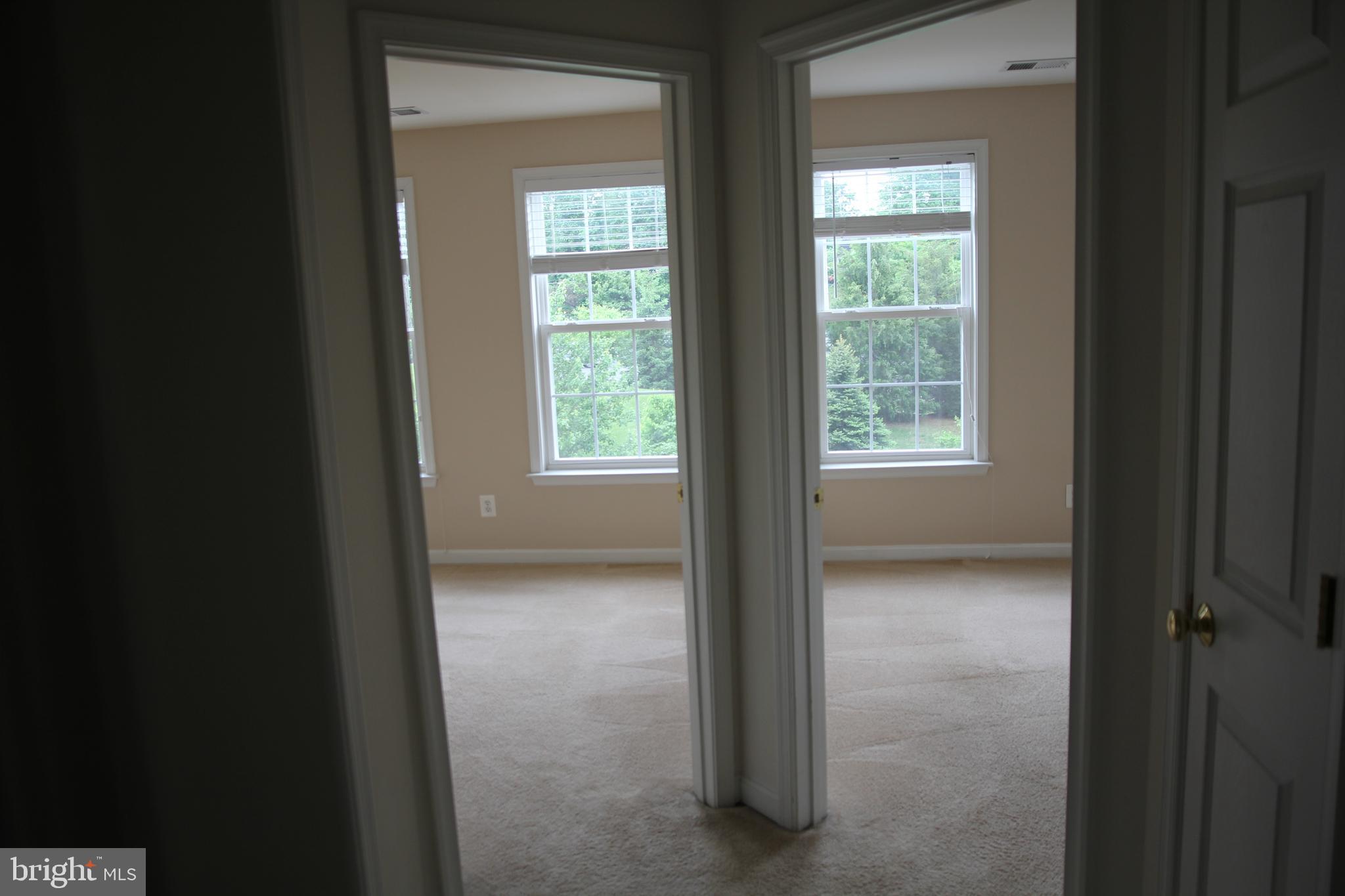 FAIRCHESTER - Residential Lease