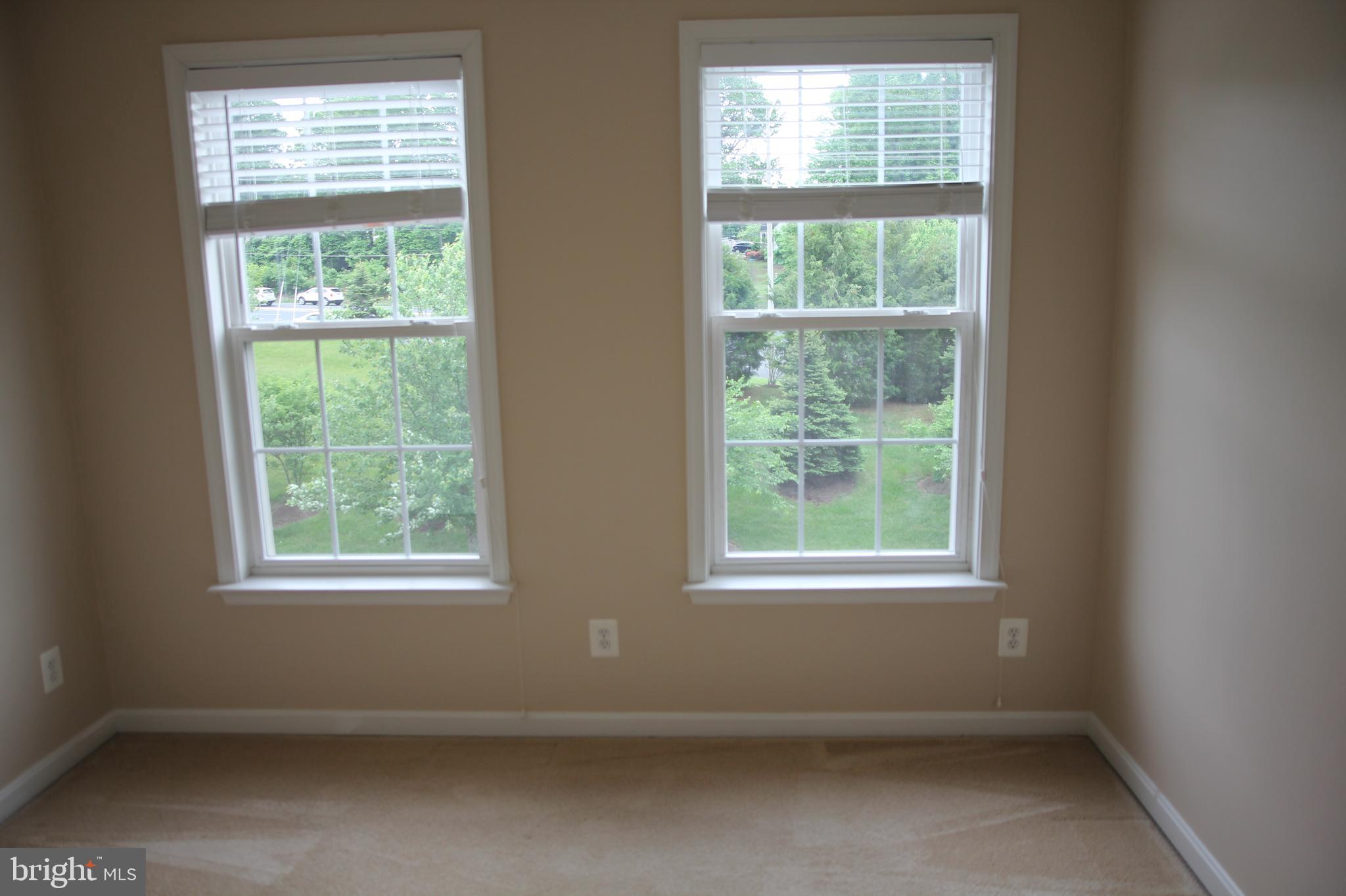 FAIRCHESTER - Residential Lease