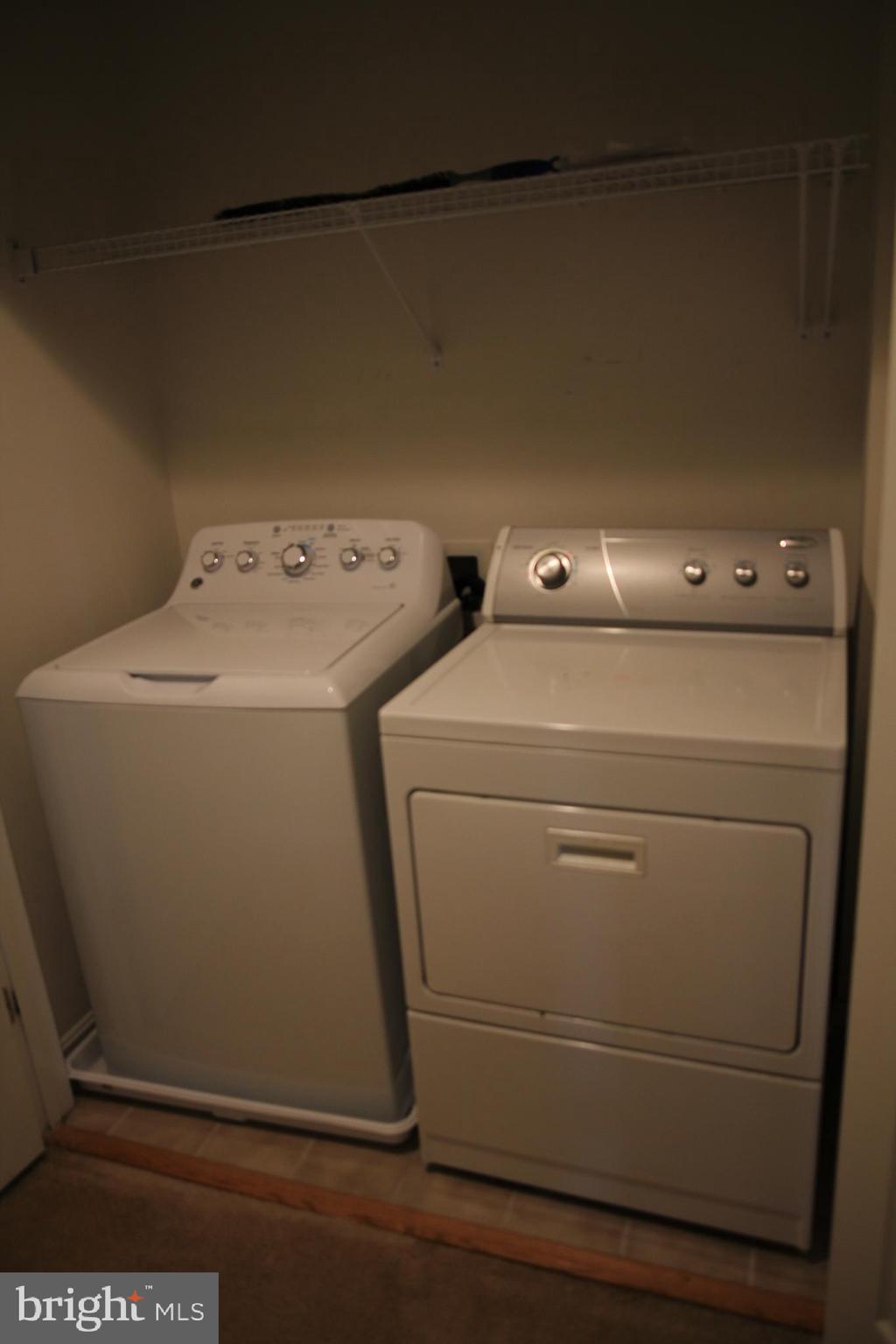 FAIRCHESTER - Residential Lease