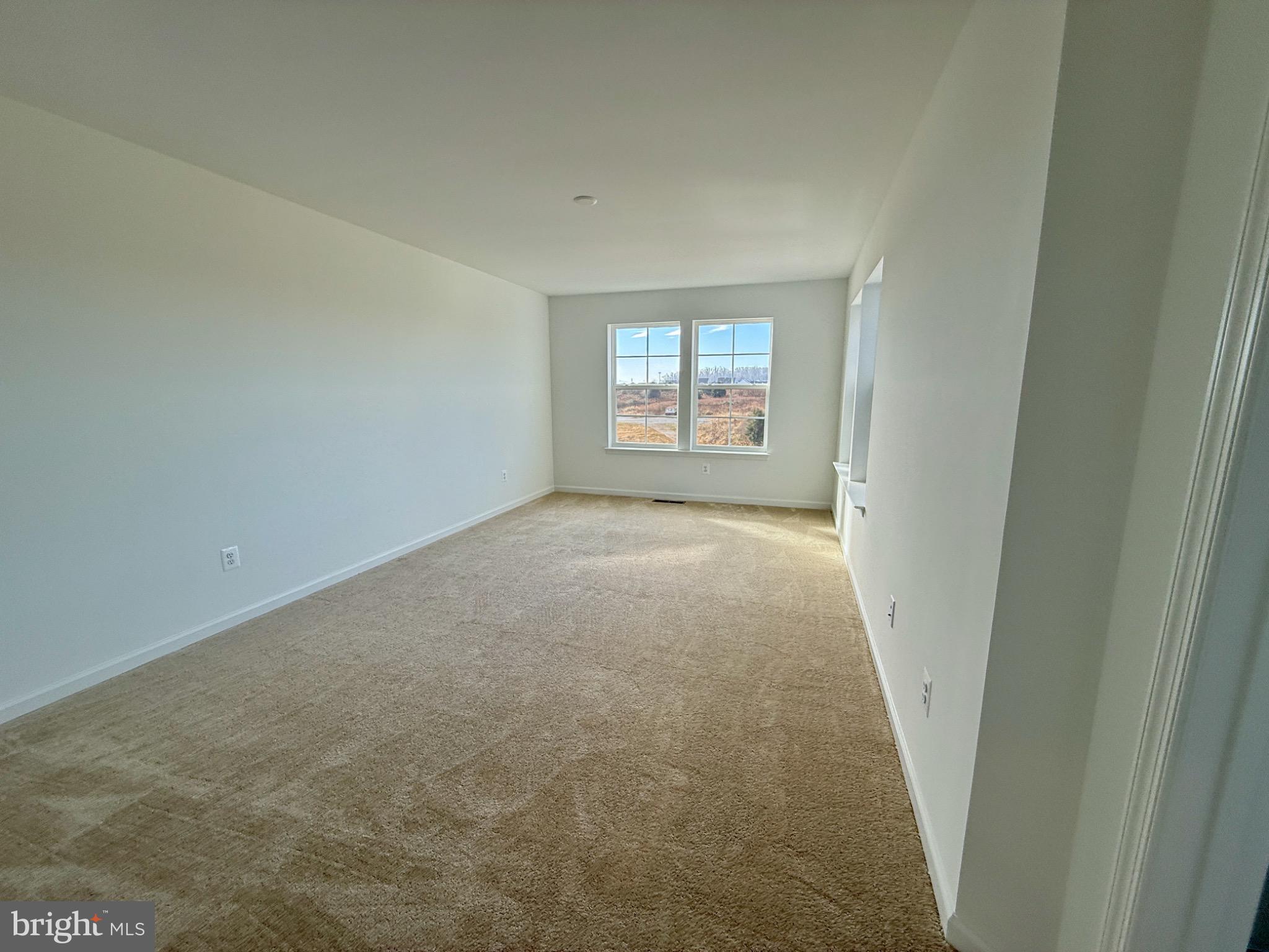 HUNTFIELD - Residential Lease