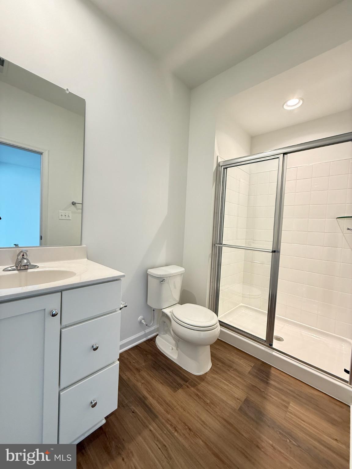 HUNTFIELD - Residential Lease