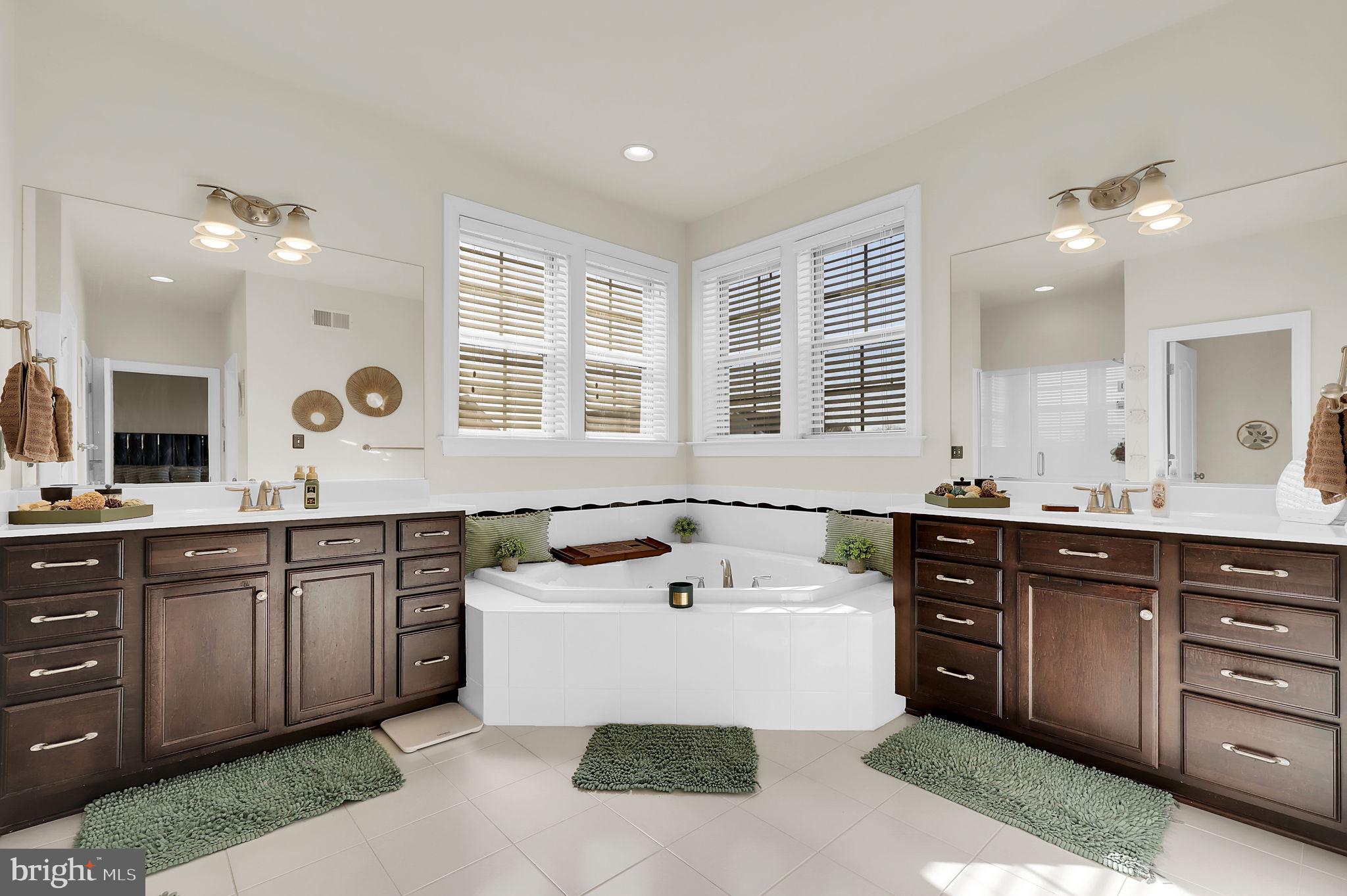 BRUNSWICK CROSSING - Residential