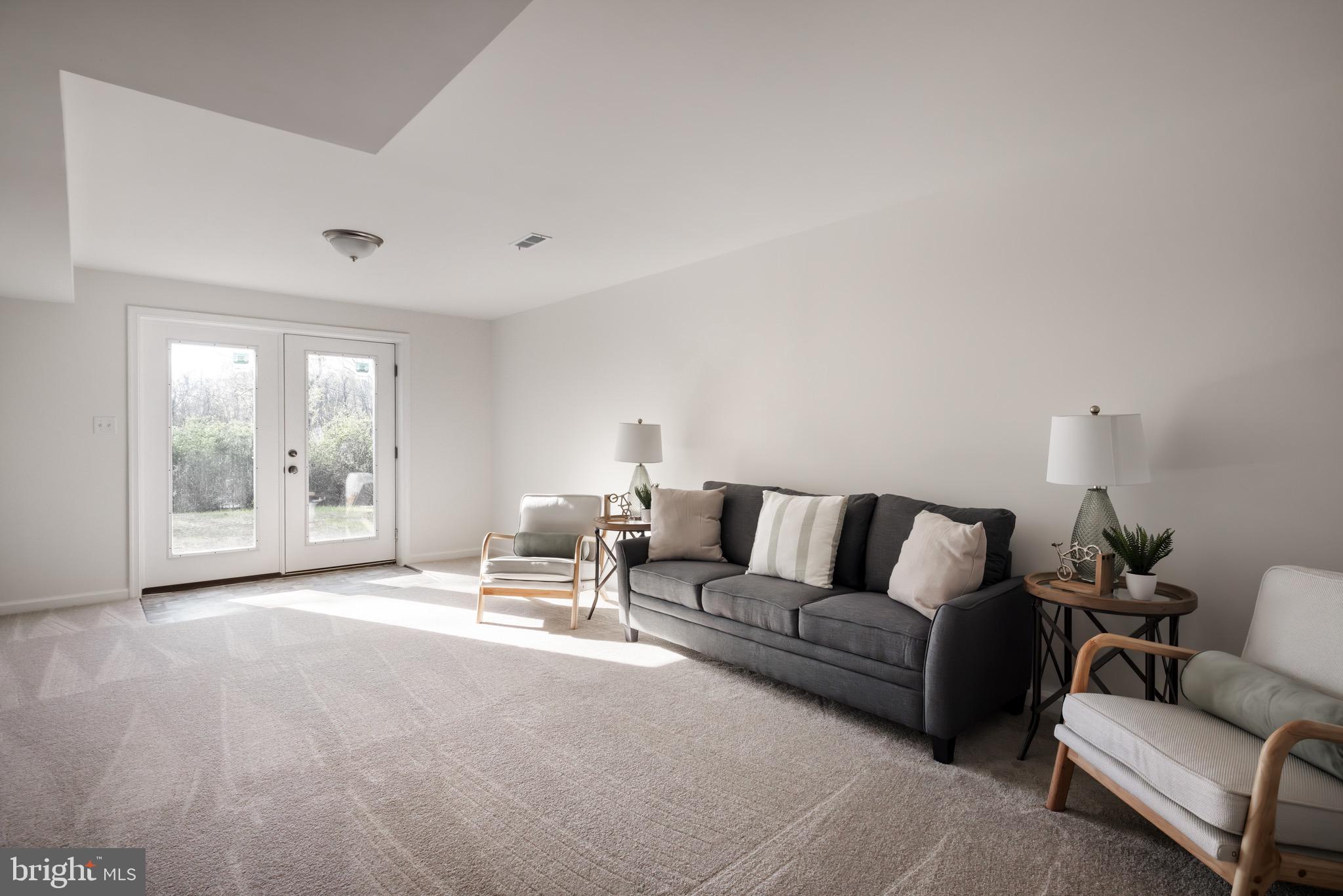 JOHN BROWN FARM - Residential